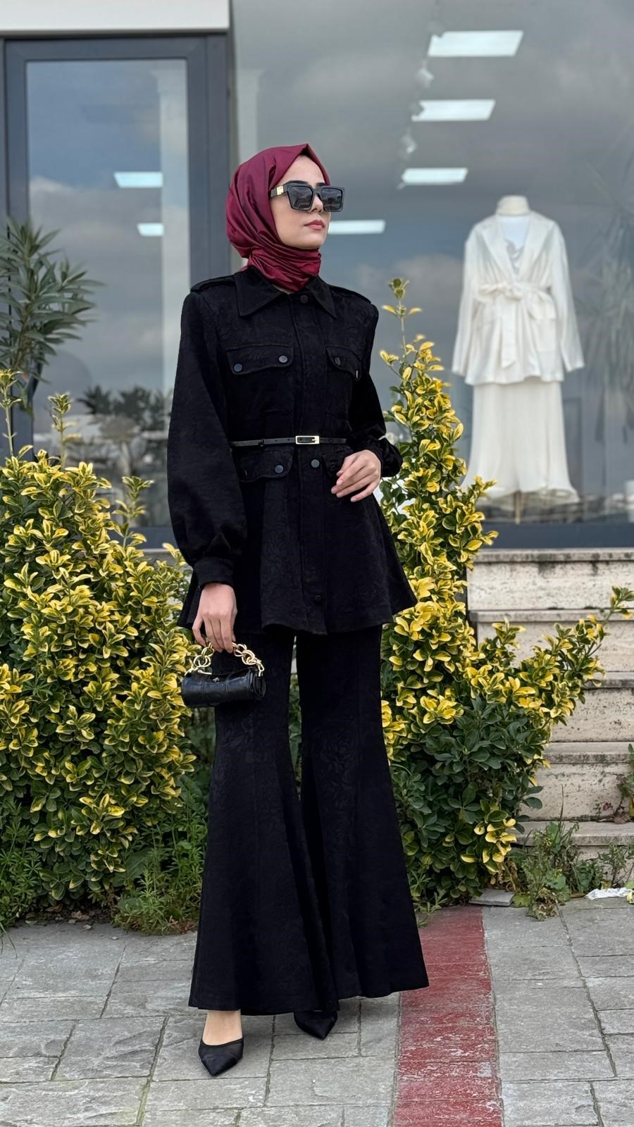 VUU Çiçekli Jakar Pantolonlu Takım 26ss1005