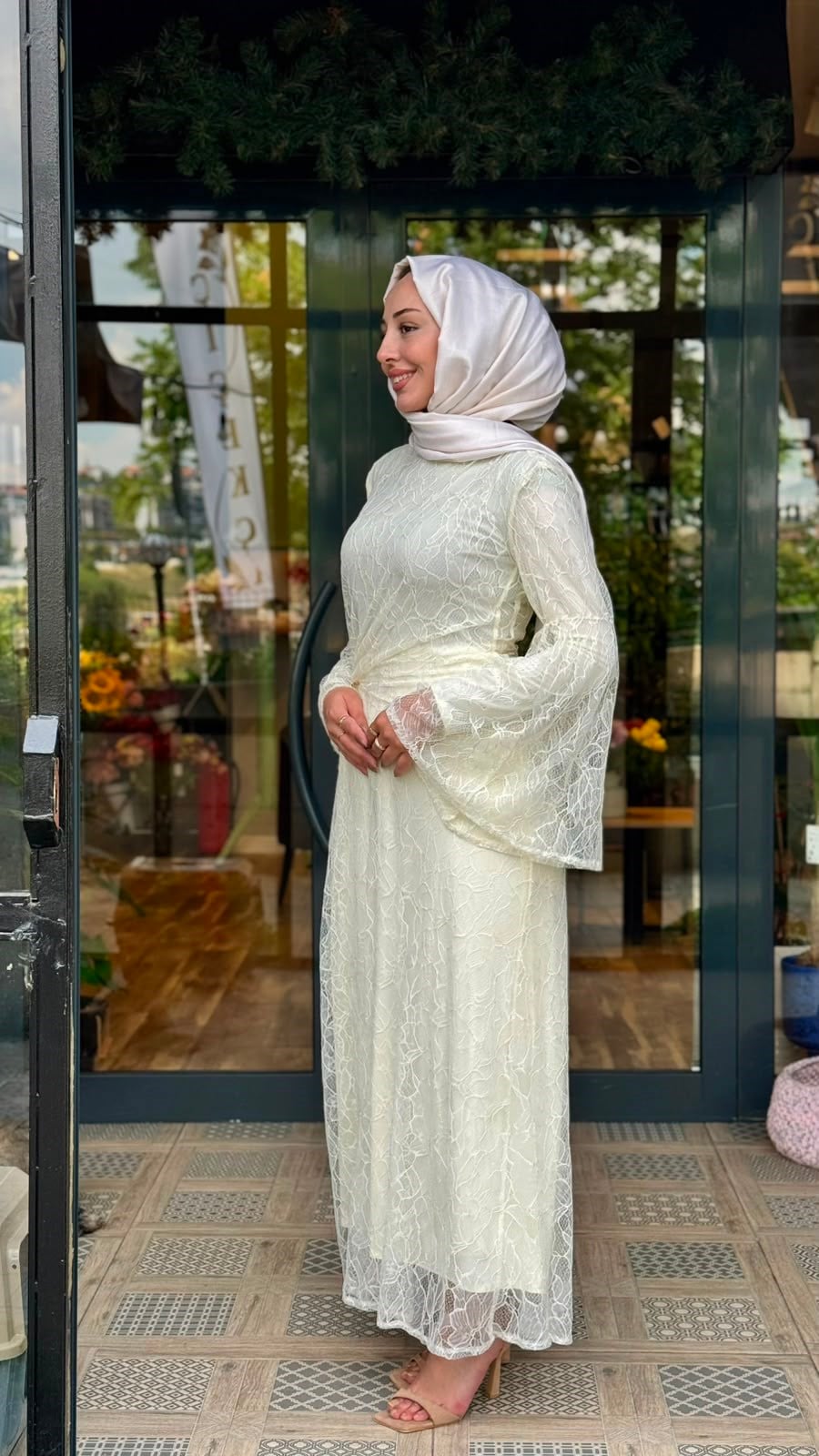 VUU Dantel Büzgülü Elbise 26ss5029