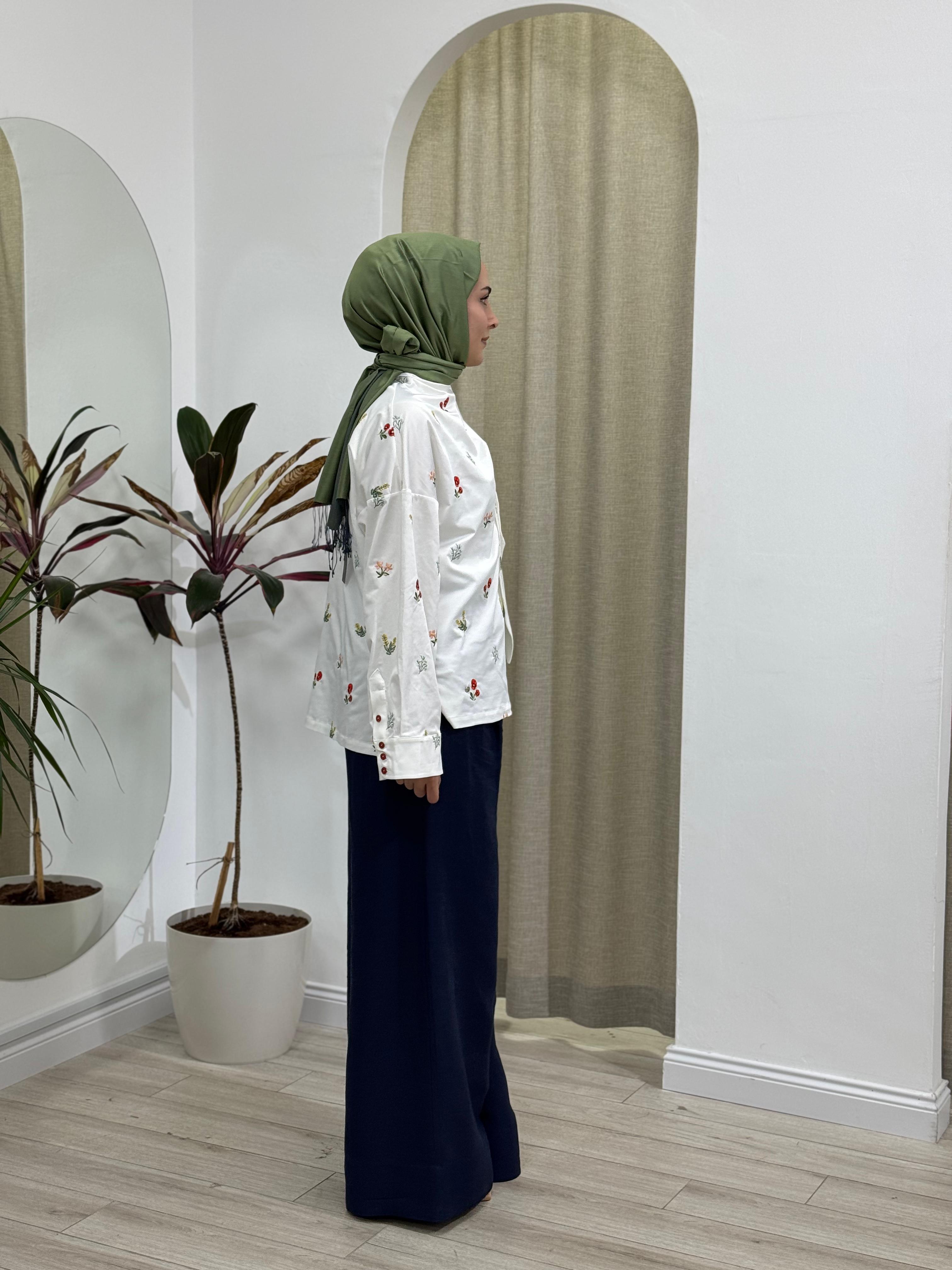 Vuu Düğme Detaylı Pantolon Lacivert 25ssv2002