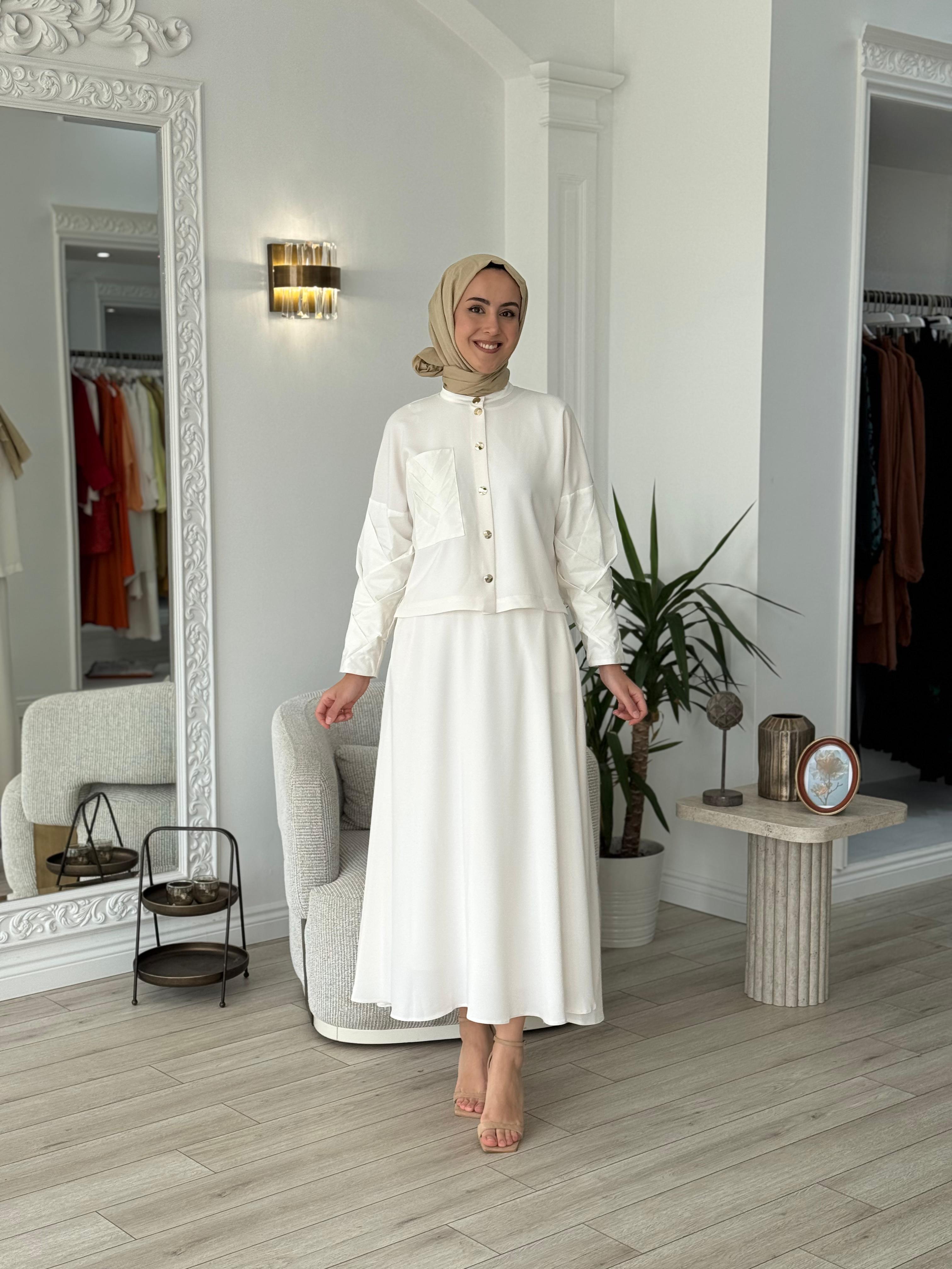 Vuu Hakim Yakalı Takım Beyaz 25ssvb1024