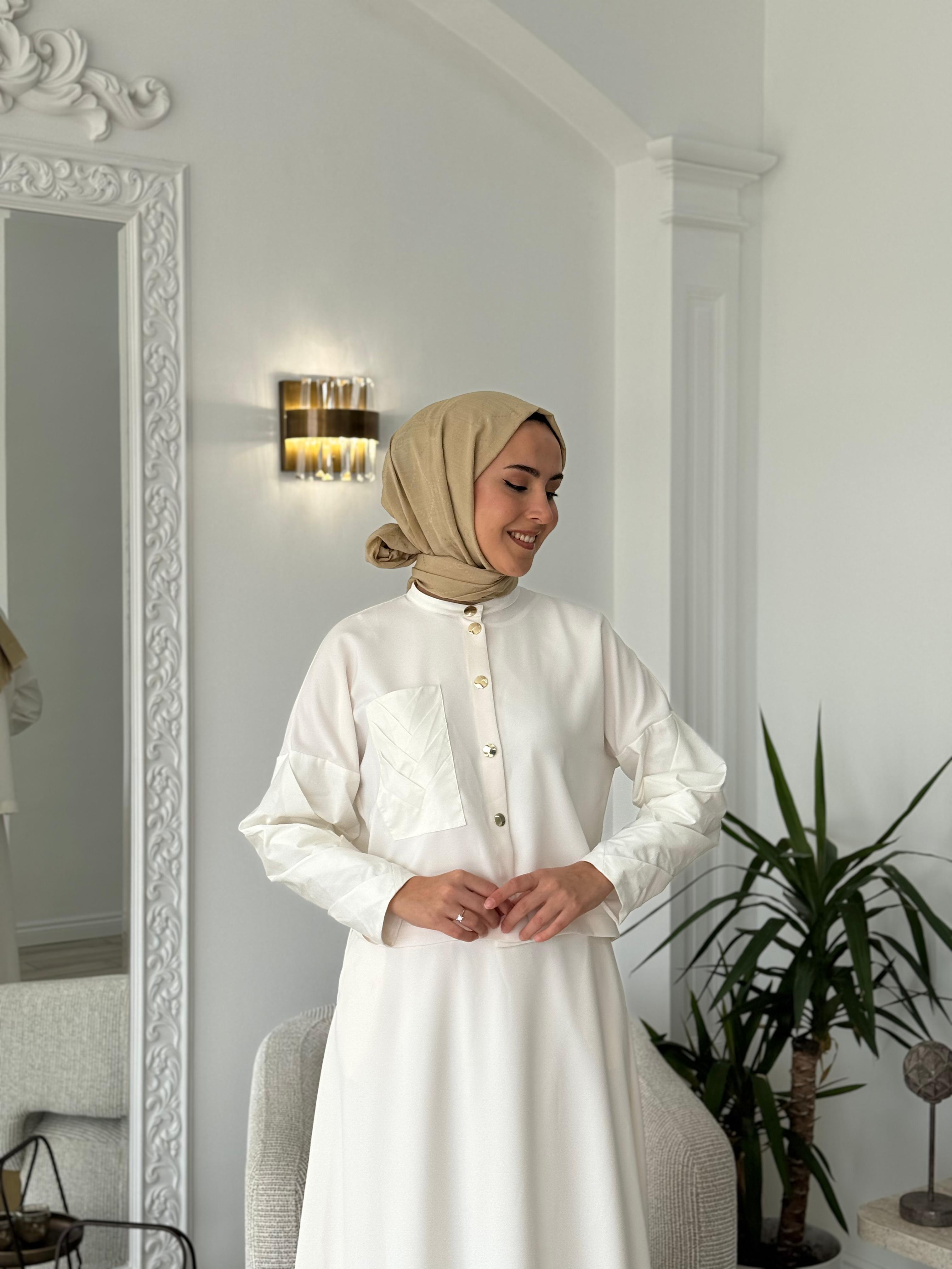 Vuu Hakim Yakalı Takım Beyaz 25ssvb1024