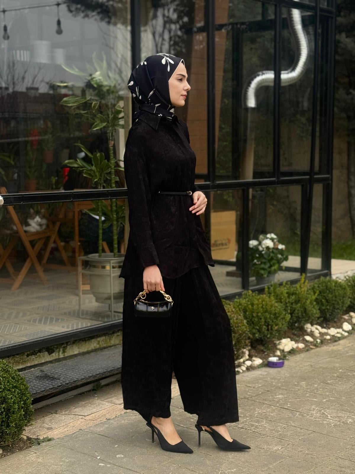 VUU Jakarlı Pantolonlu Takım 26ss1036