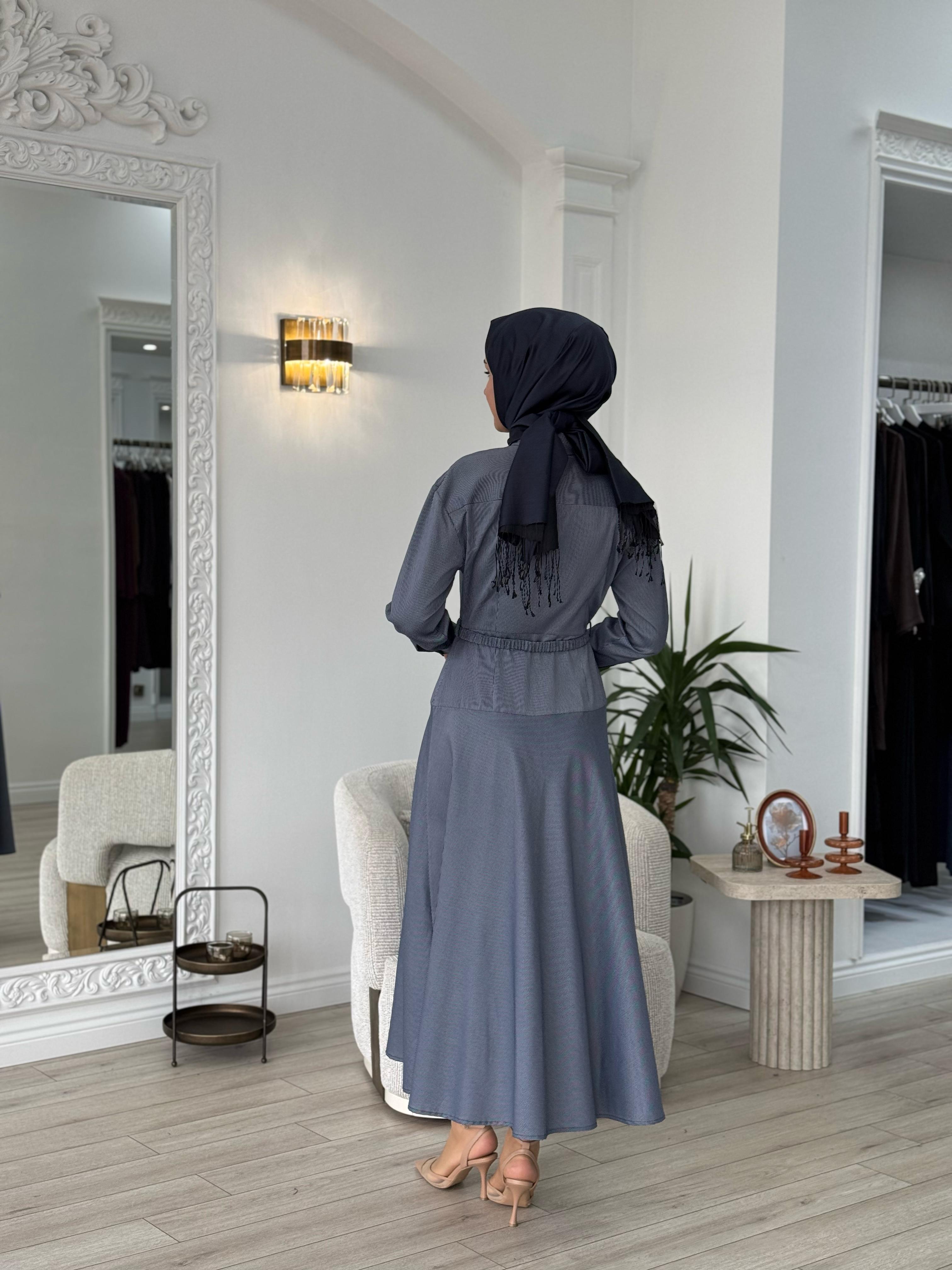 Vuu Yakası Güllü Çizgili Elbise Lacivert 25ssv4013
