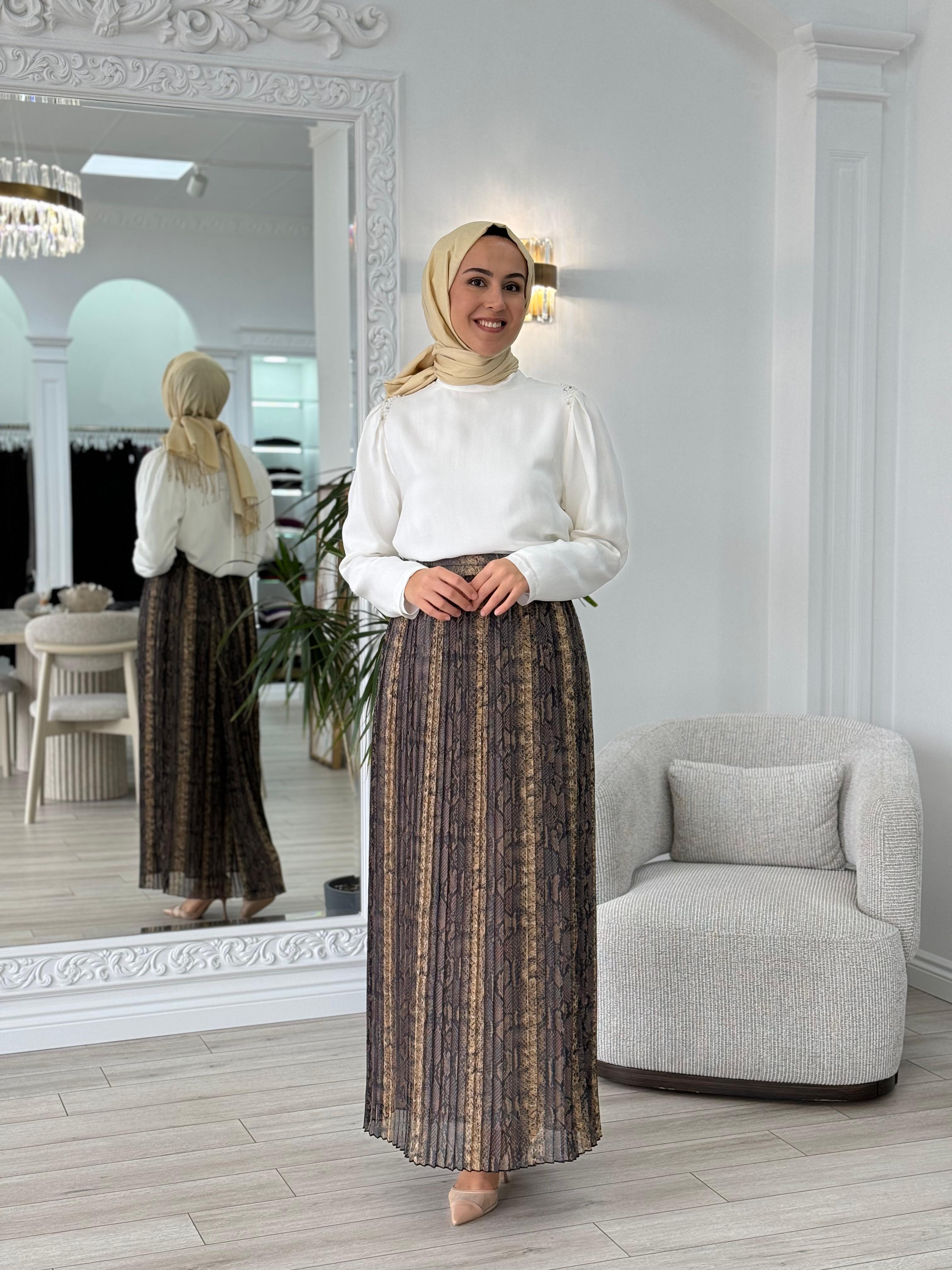 Zems Boncuk Detaylı Ekru Bluz 3242