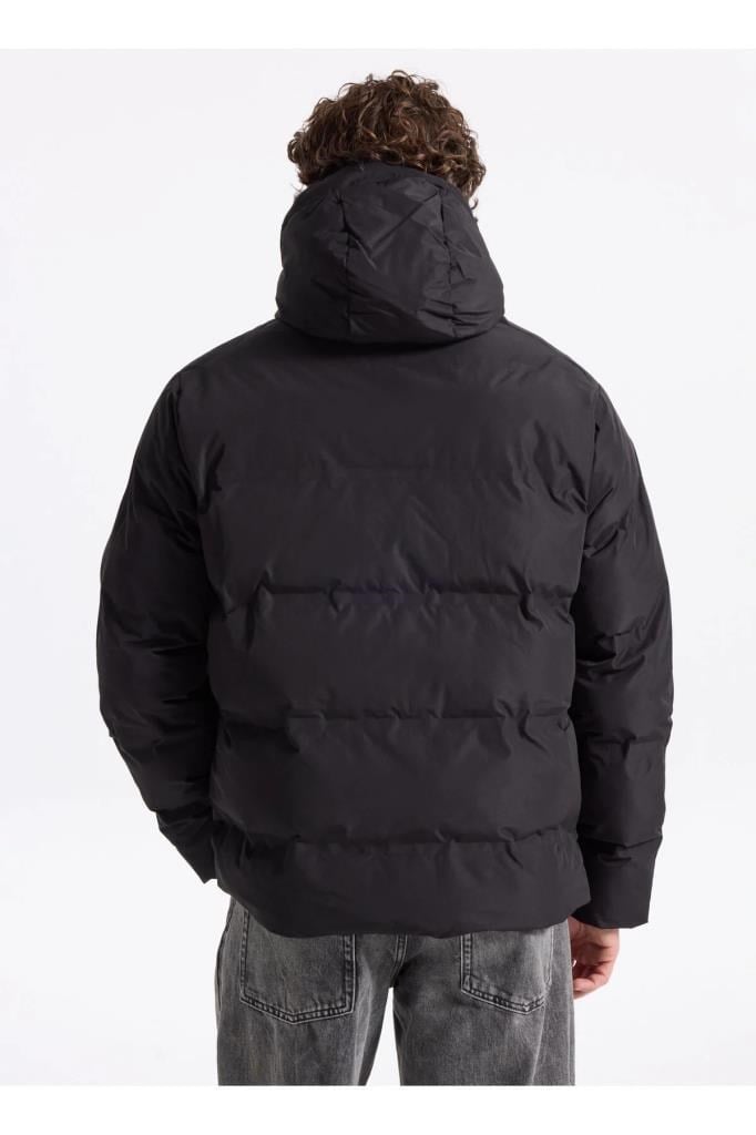 Jack&Jones 12278749 JJESOHO PUFFER HOOD BLACK ERKEK MONT