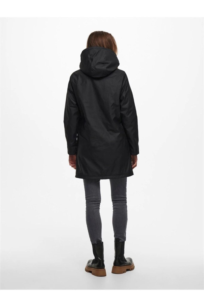 OnlSally Padded Raıncoat Black Kadın Su İtici Yağmurluk 15206116
