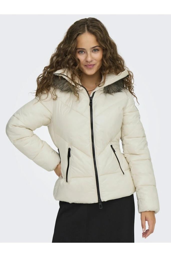 ONLY 15322003 ONLFEVER SHORT PUFFER BIRCH KADIN MONT