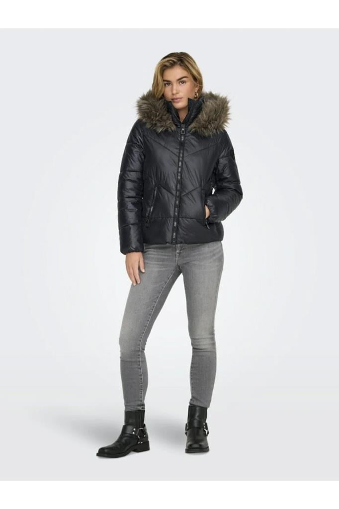 ONLY 15322003 ONLFEVER SHORT PUFFER BLACK KADIN MONT