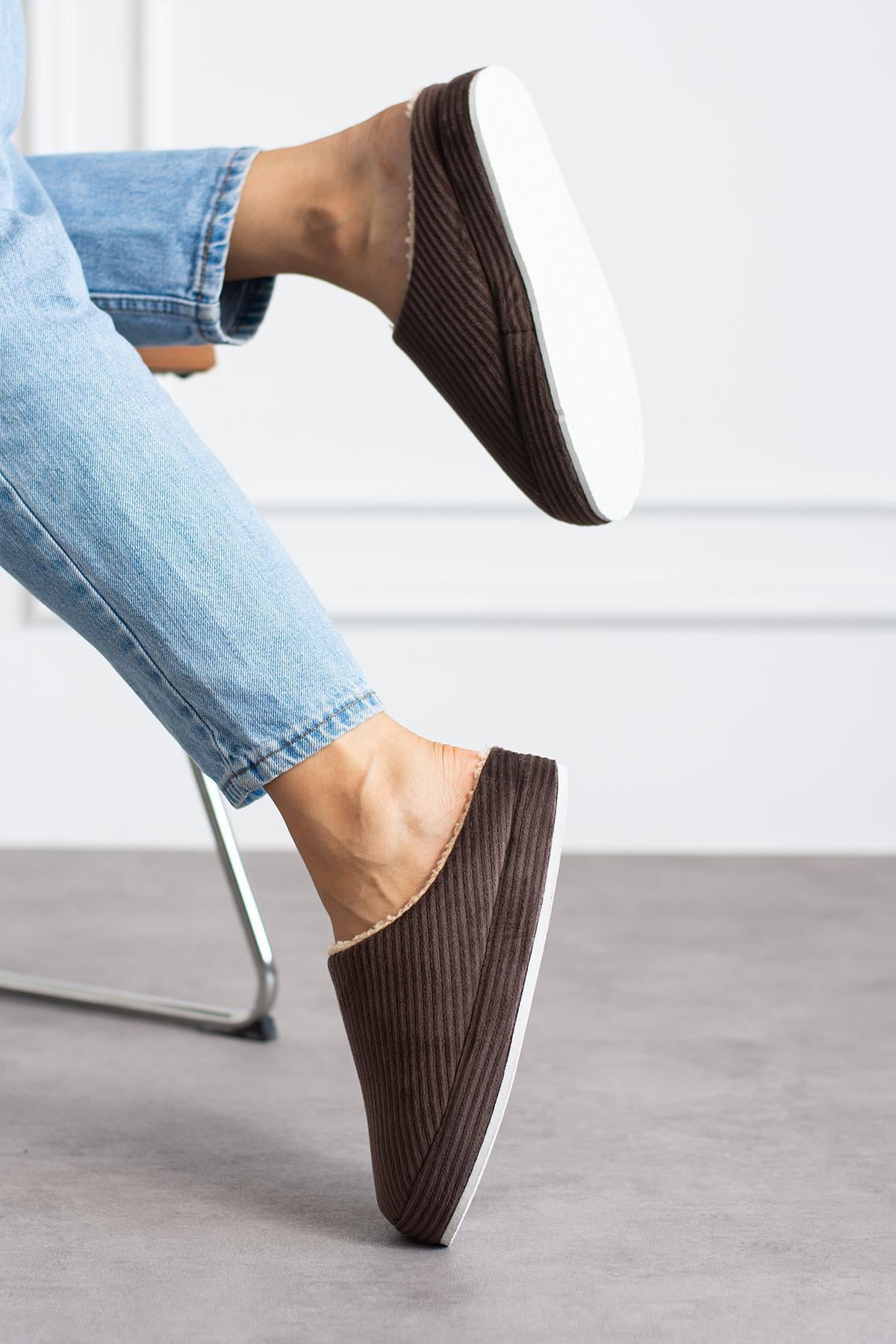Modafrato FİTİLLİ PELUŞ Unisex Ev Terliği Kışlık Kadın Erkek Terlik Kahve