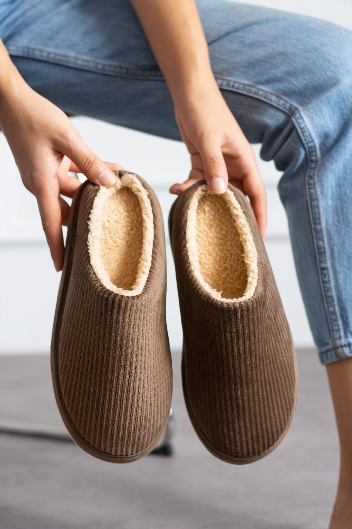 Modafrato FİTİLLİ PELUŞ Unisex Ev Terliği Kışlık Kadın Erkek Terlik Taba
