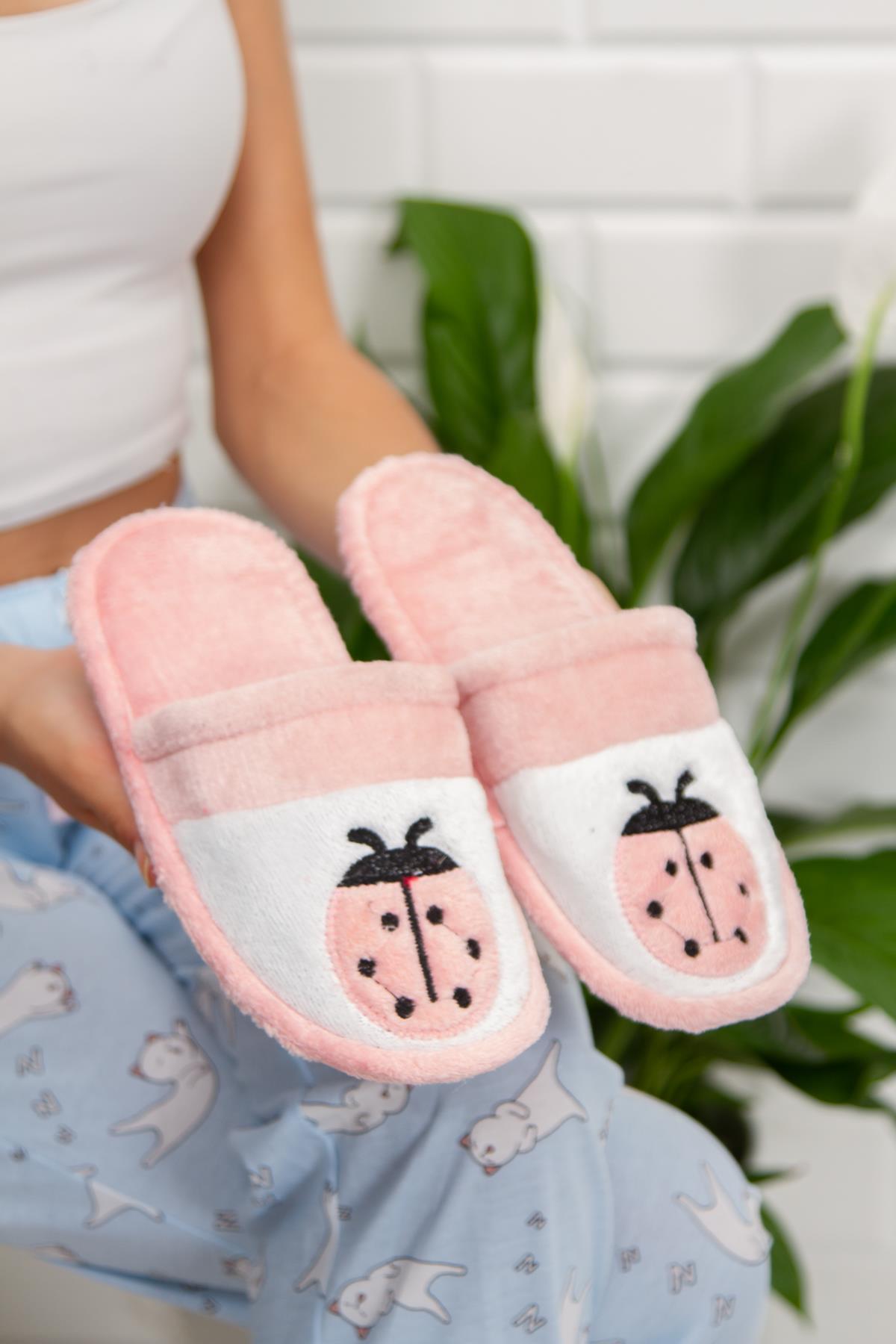 Modafrato Wzy Uğur Böceği Kadın Terlik Kışlık Ev Terliği Pembe