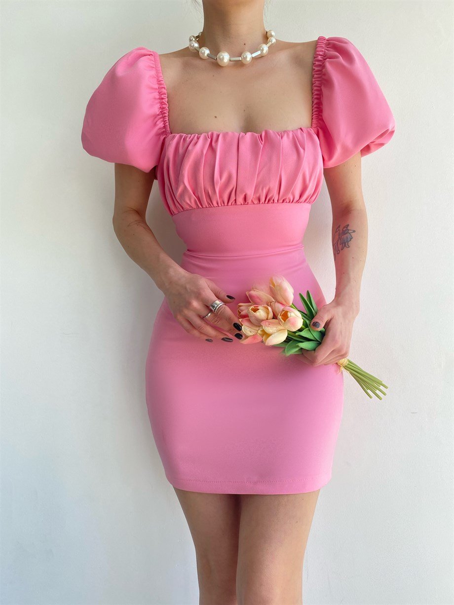 Adel Elbise Pembe 
