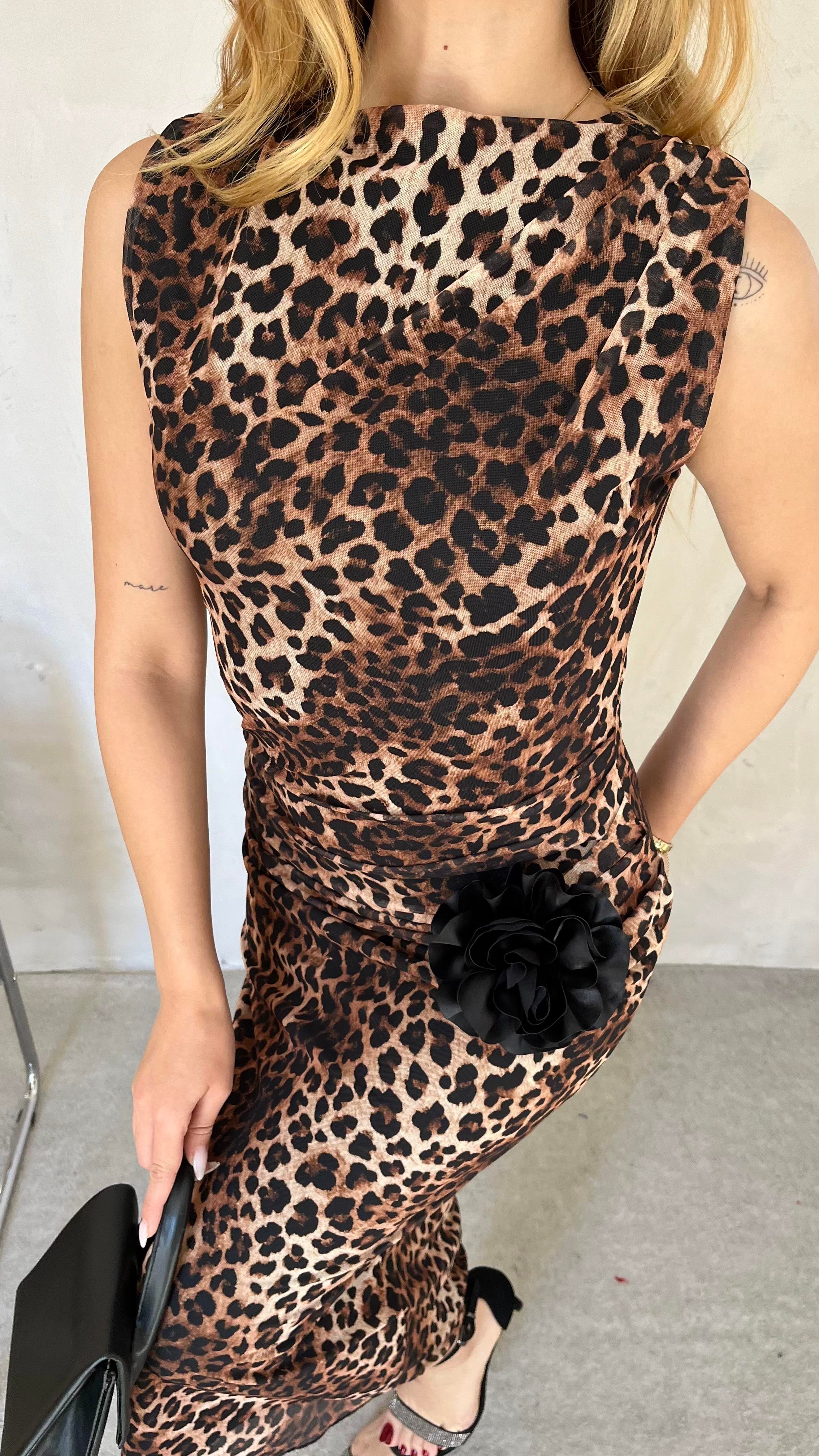 Broş Detay Leopar Elbise Siyah