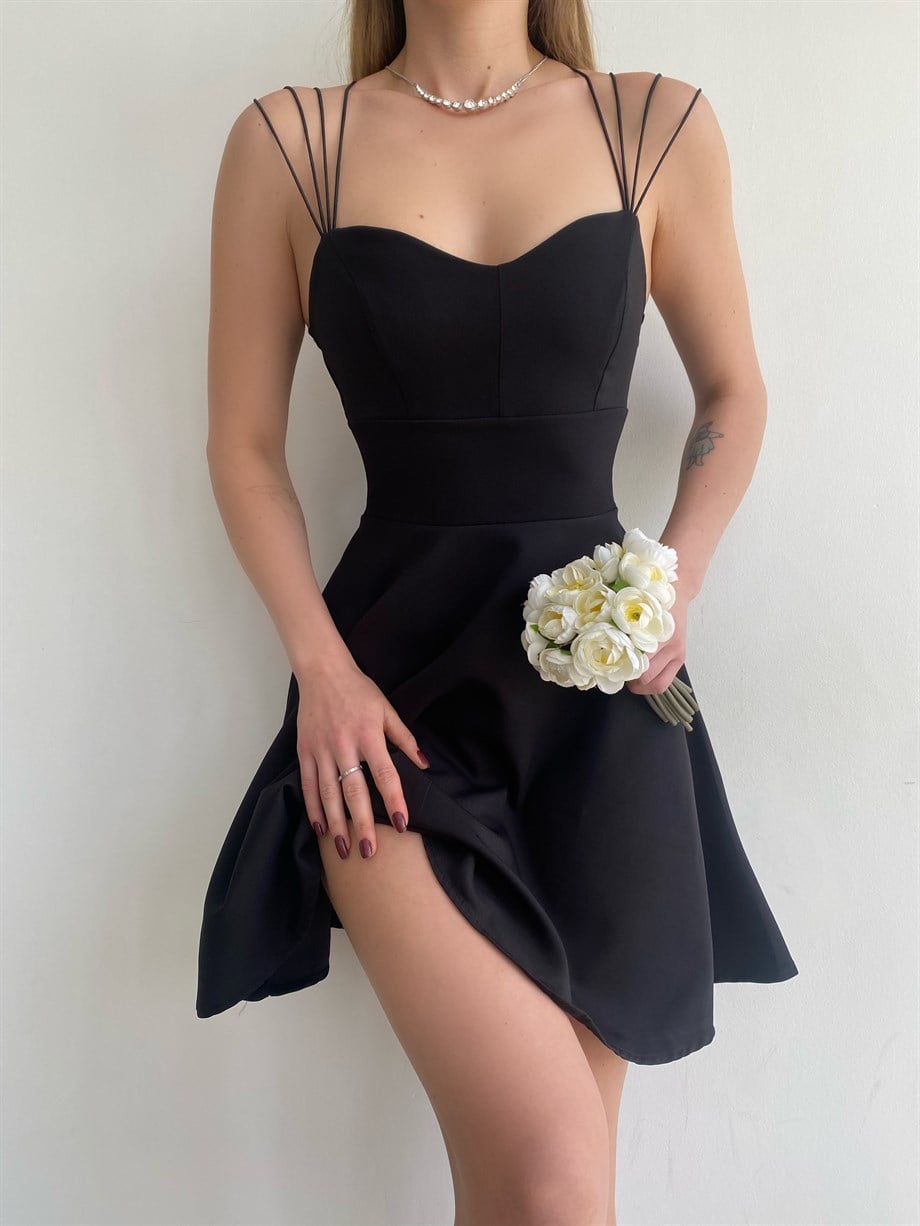 Erika Elbise Siyah