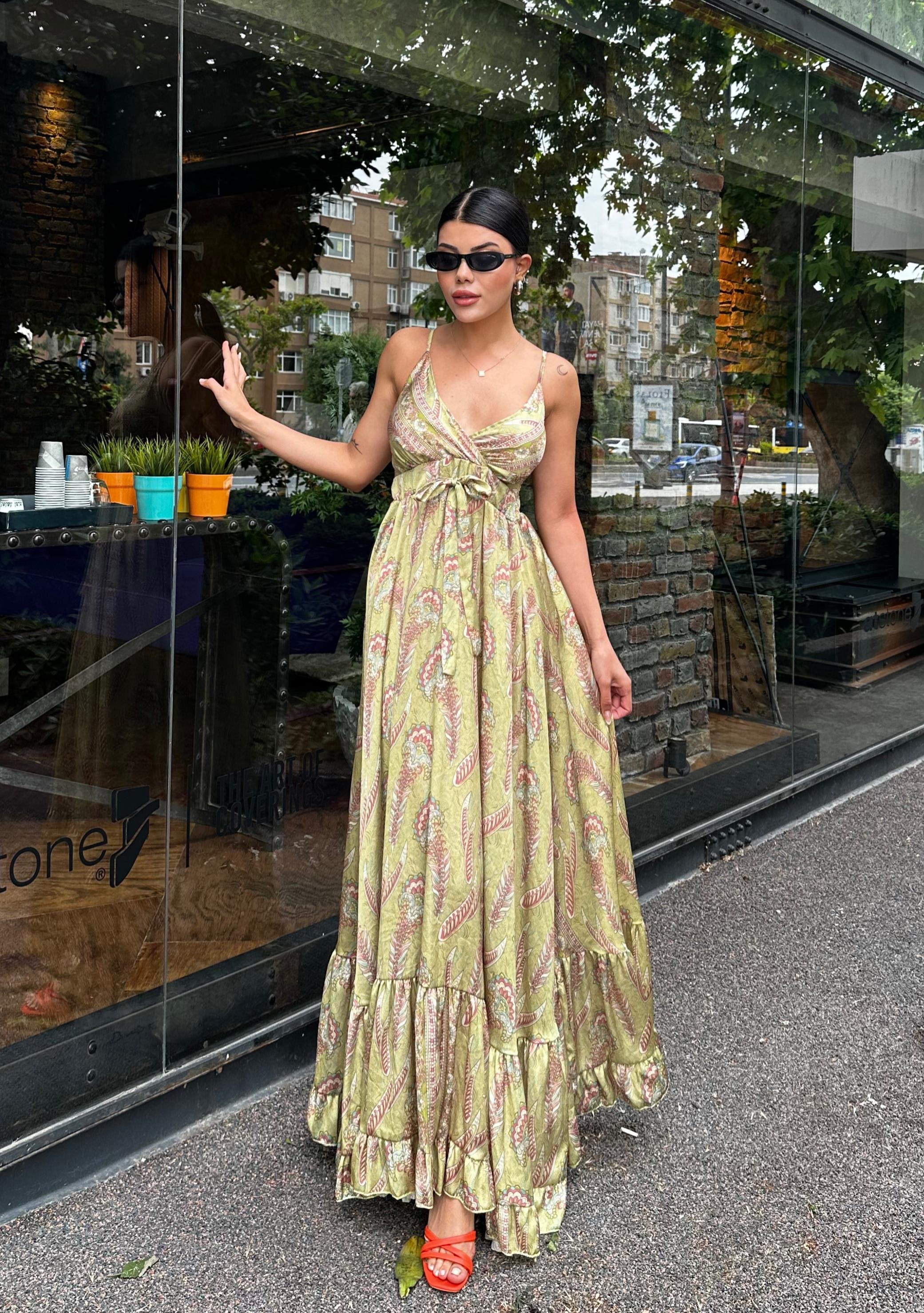 Etnik Desen İpek Elbise Yağ Yeşili