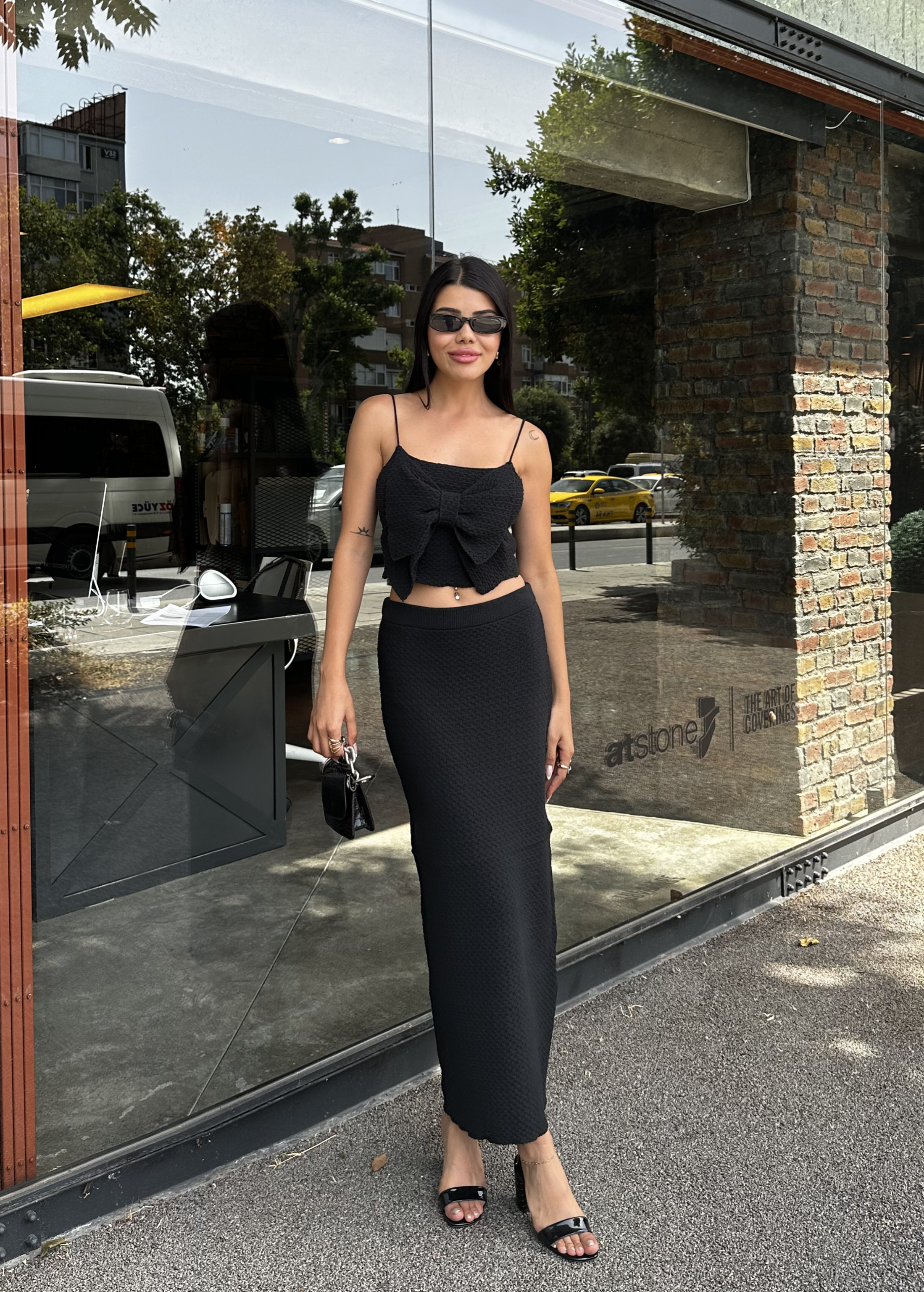 Fiyonk Detaylı Triko Takım Siyah