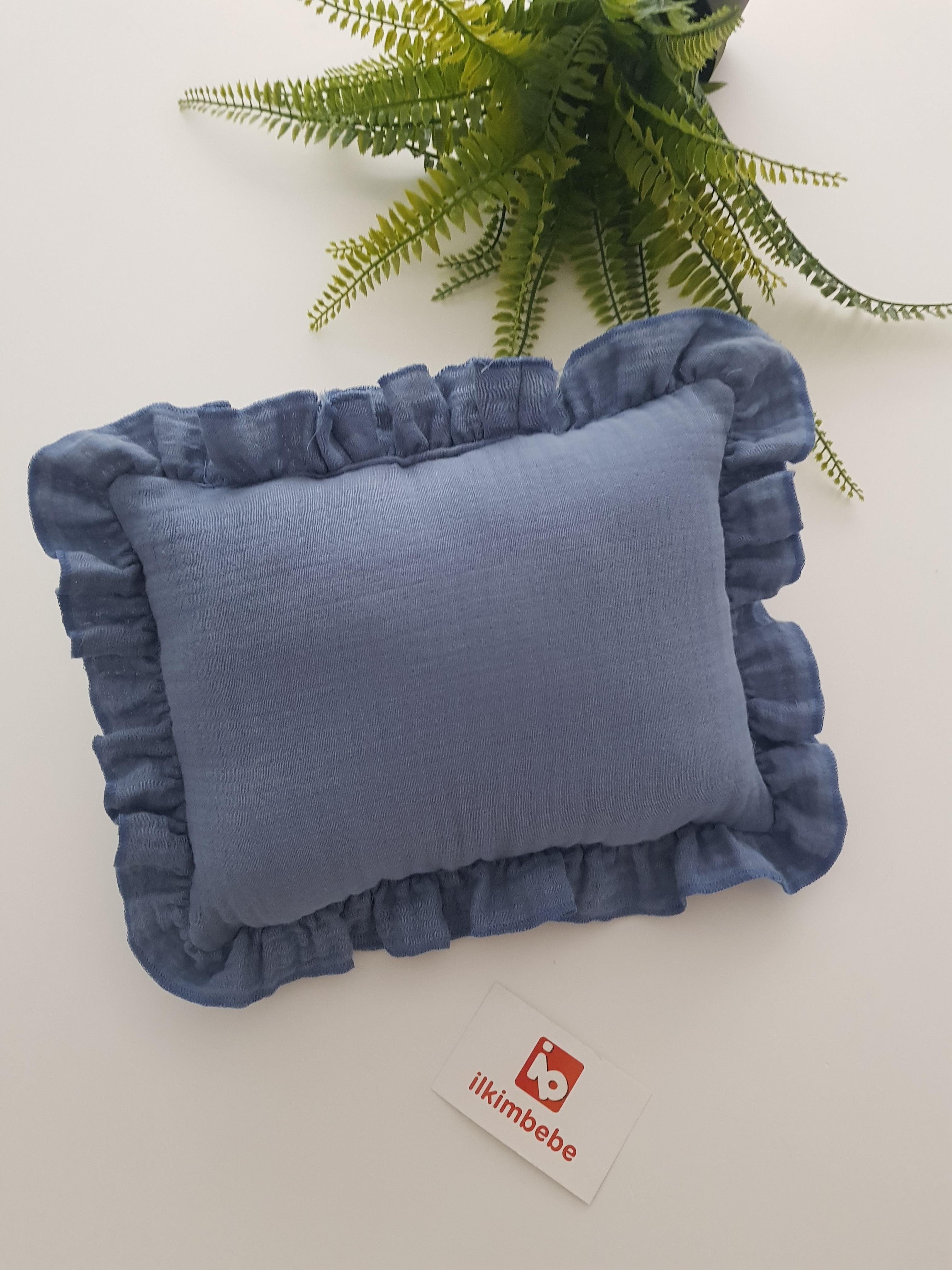 4 Katlı Dantelli Müslin Bebek Battaniyesi ve Takı Yastığı Seti 85x90 - Battaniye ve Yastık Seti