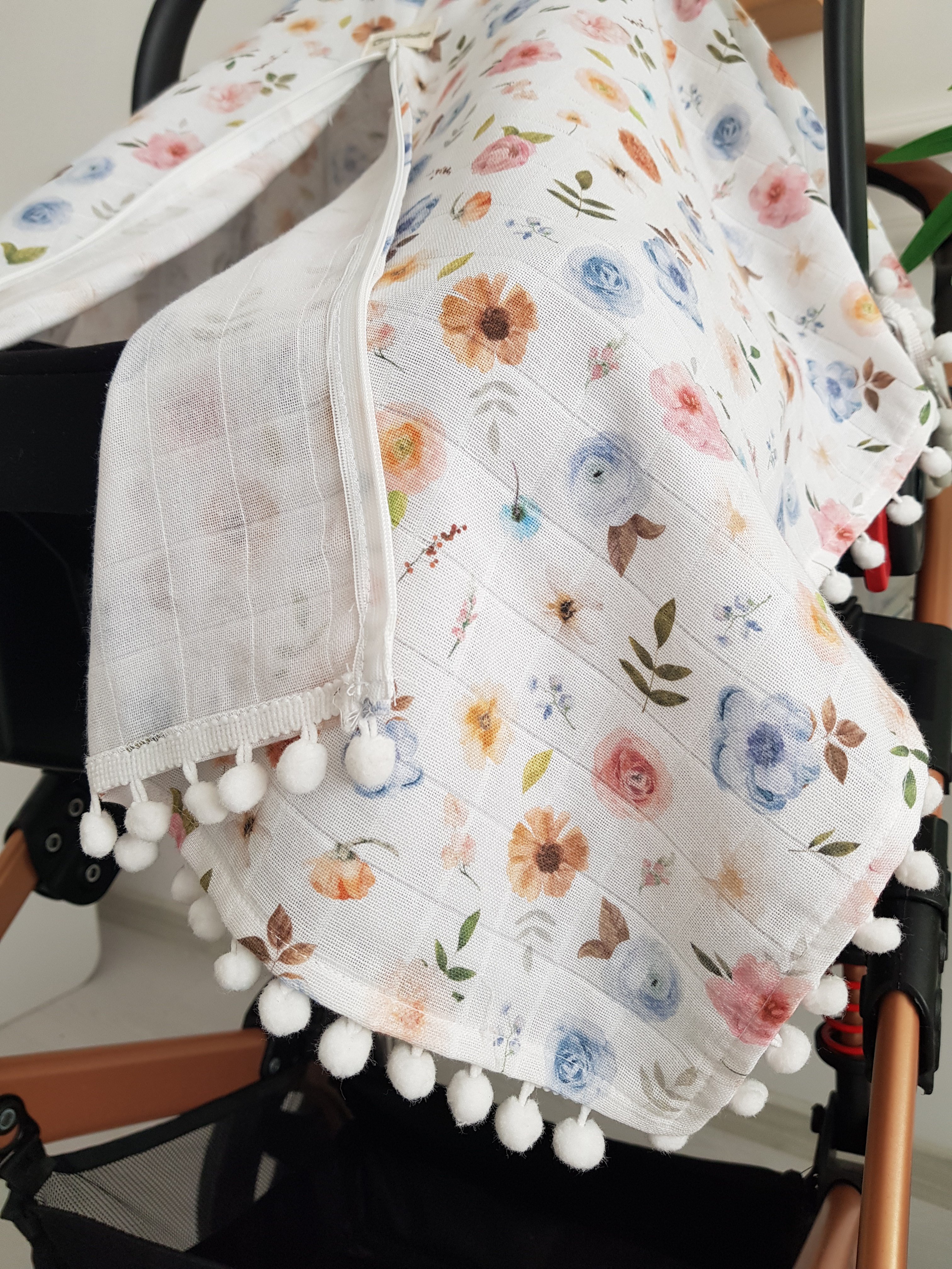 Çiçekli Ponponlu Fermuarlı Bebek Puset Örtüsü - Tek Katlı Puset Örtüsü