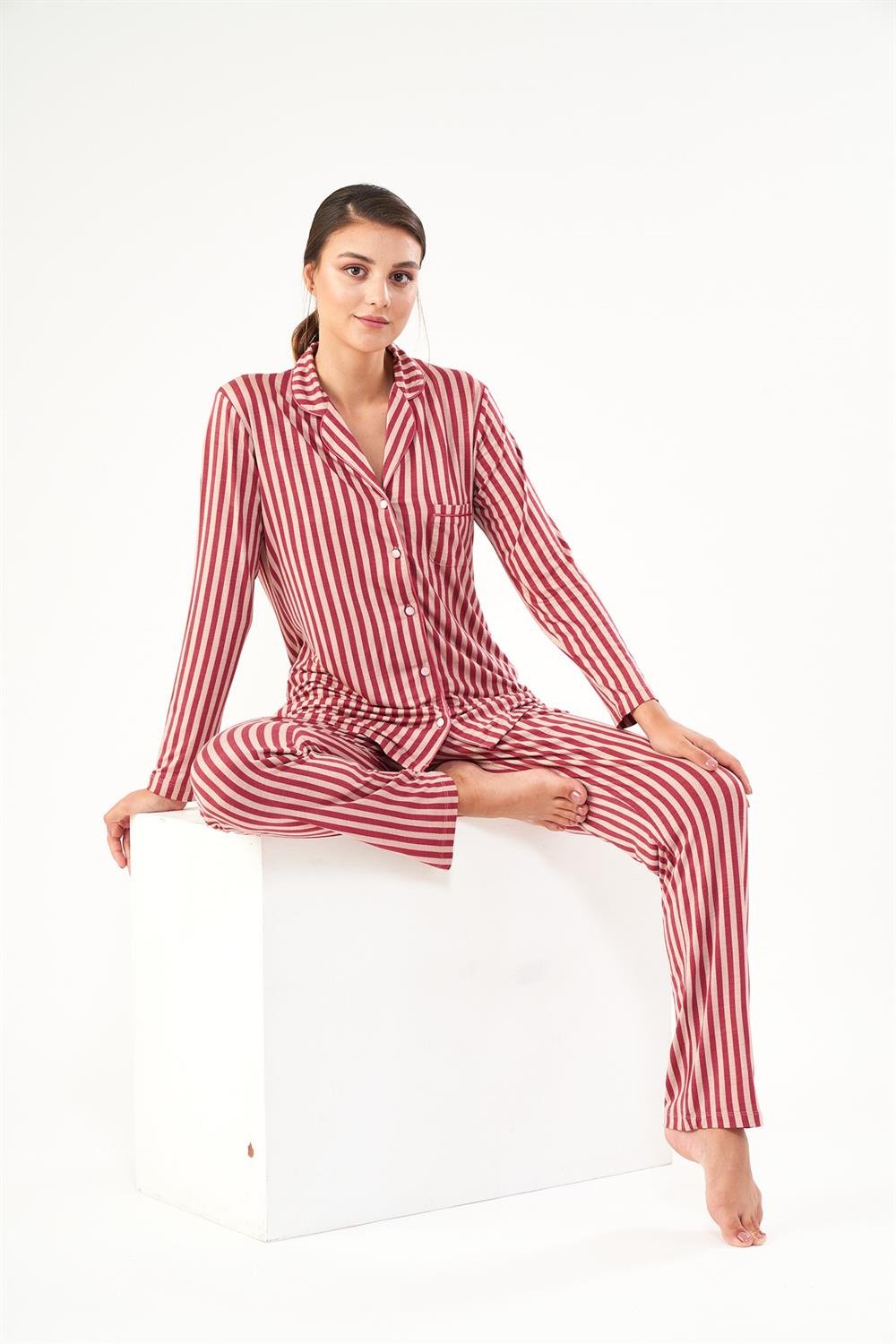 Çizgili Kadın Pijama Takımı - KADIN
