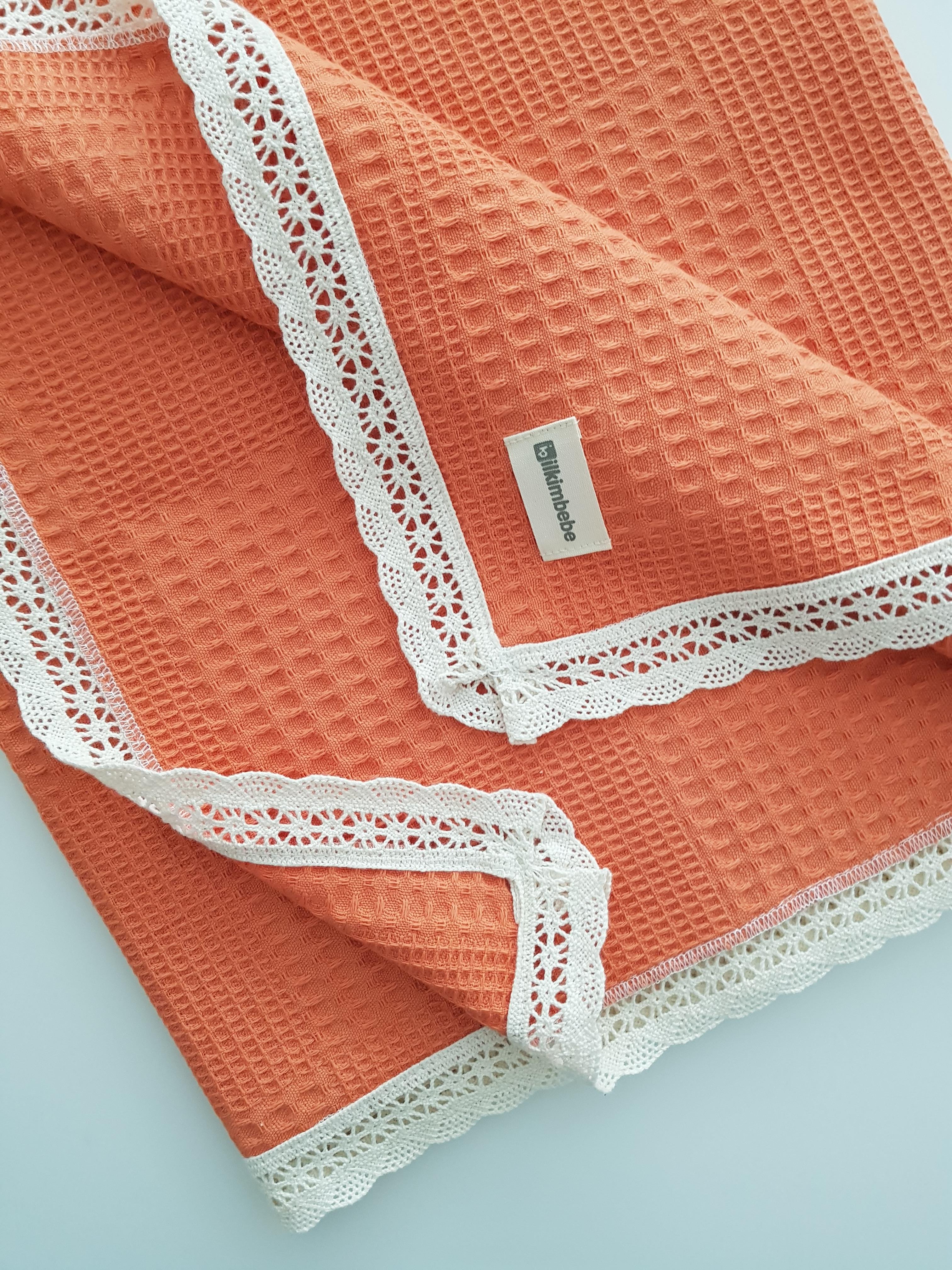 Dantelli Pike Bebek Battaniyesi 85x90 - BATTANİYE&ALT AÇMA