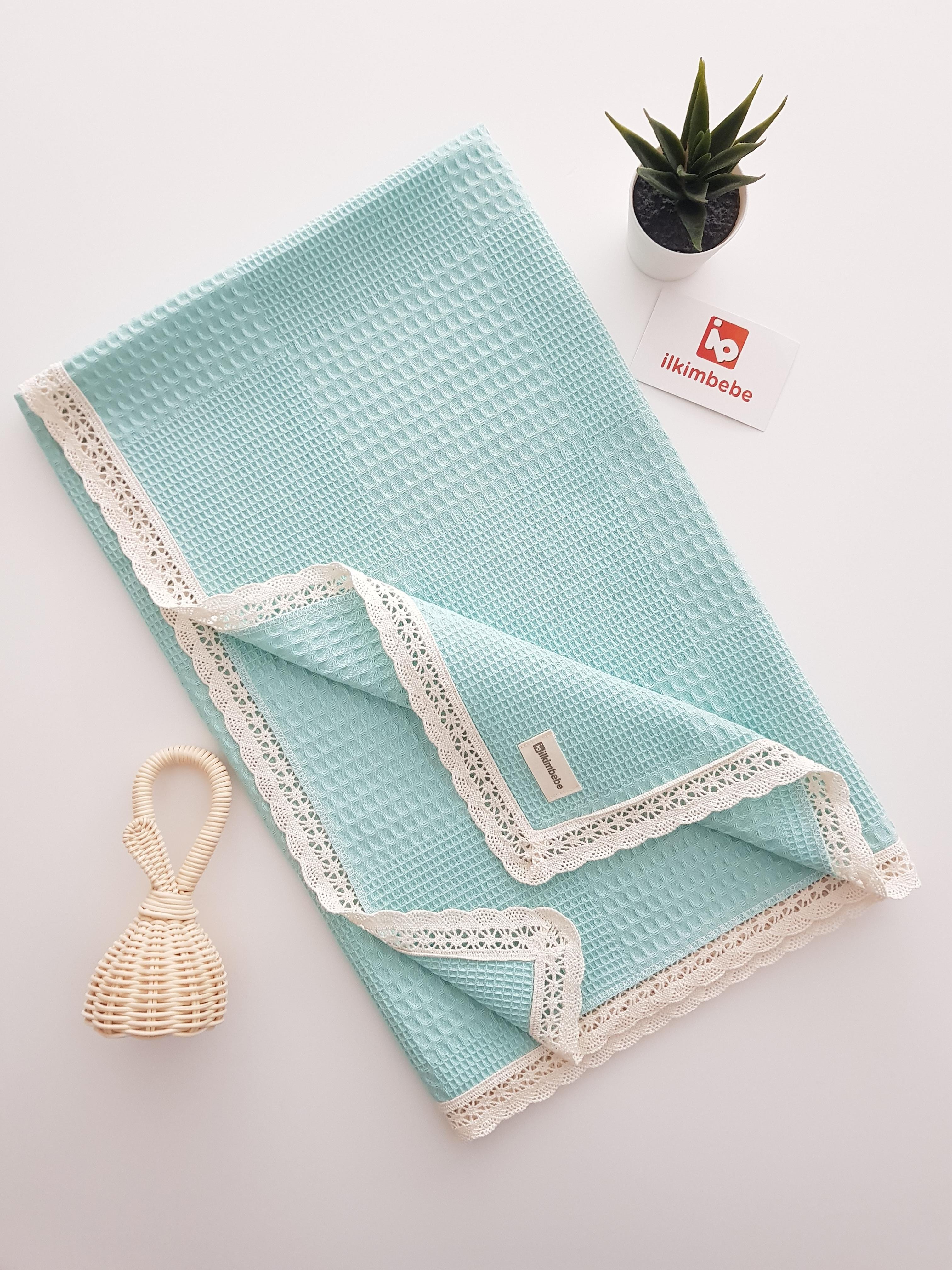 Dantelli Pike Bebek Battaniyesi 85x90 - BATTANİYE&ALT AÇMA