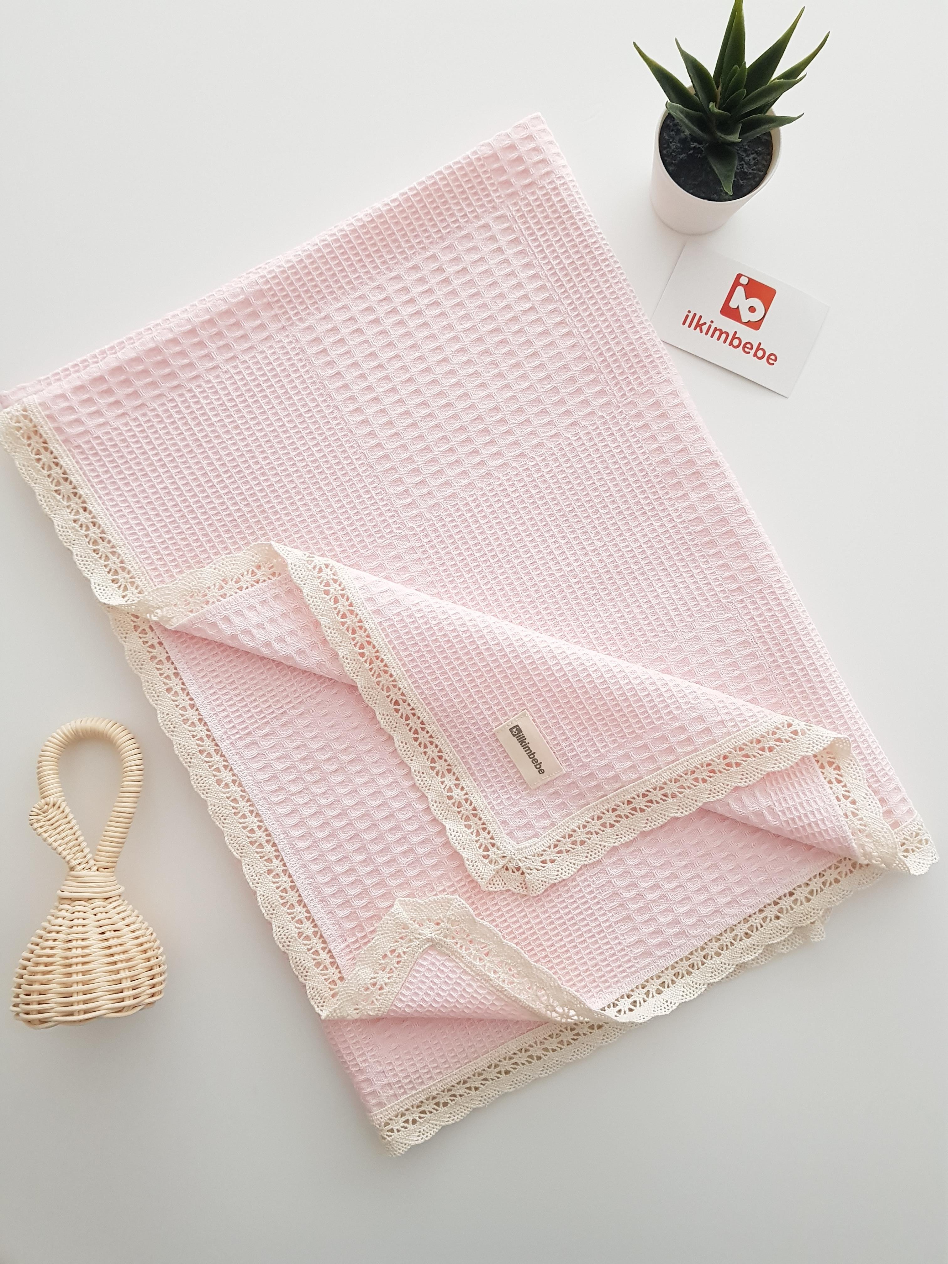 Dantelli Pike Bebek Battaniyesi 85x90 - BATTANİYE&ALT AÇMA