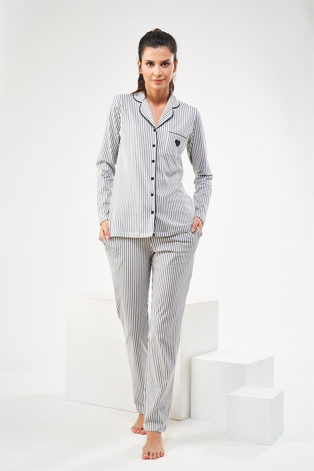 Düğmeli Çizgili Kadın Pijama Takımı - KADIN