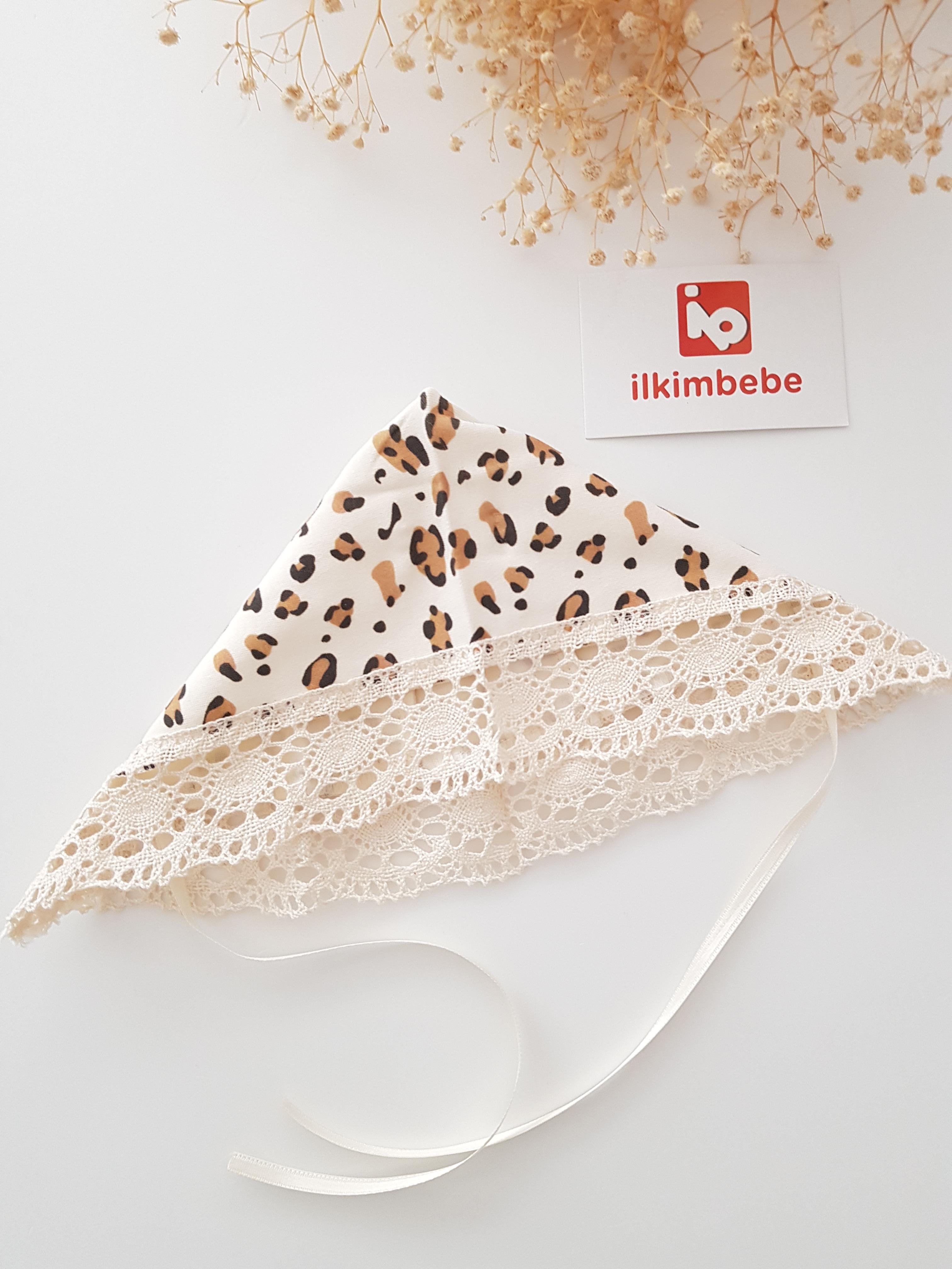 Leoparlı Dantelli Bebek Tulumu - KIZ BEBEK