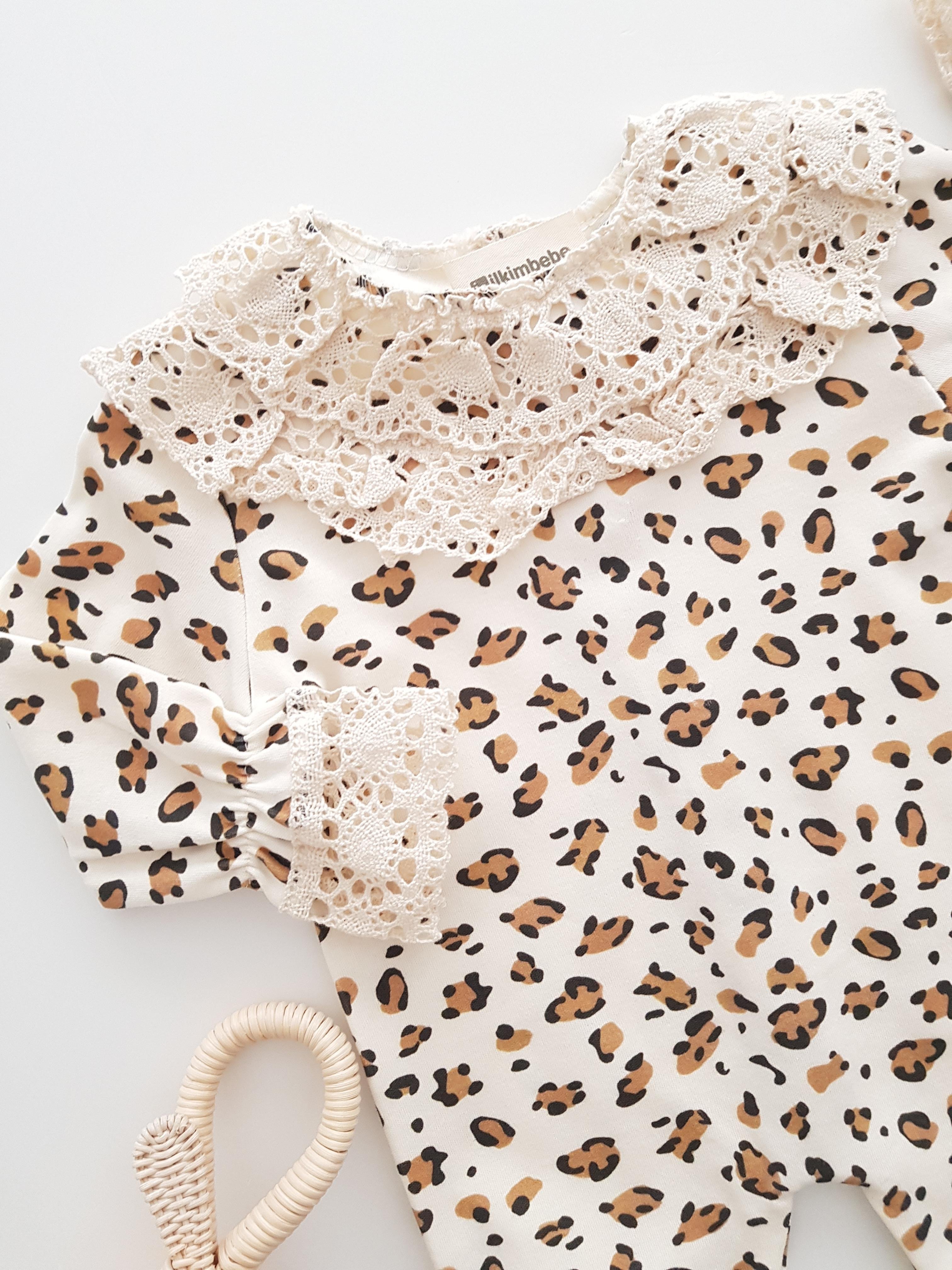 Leoparlı Dantelli Bebek Tulumu - KIZ BEBEK