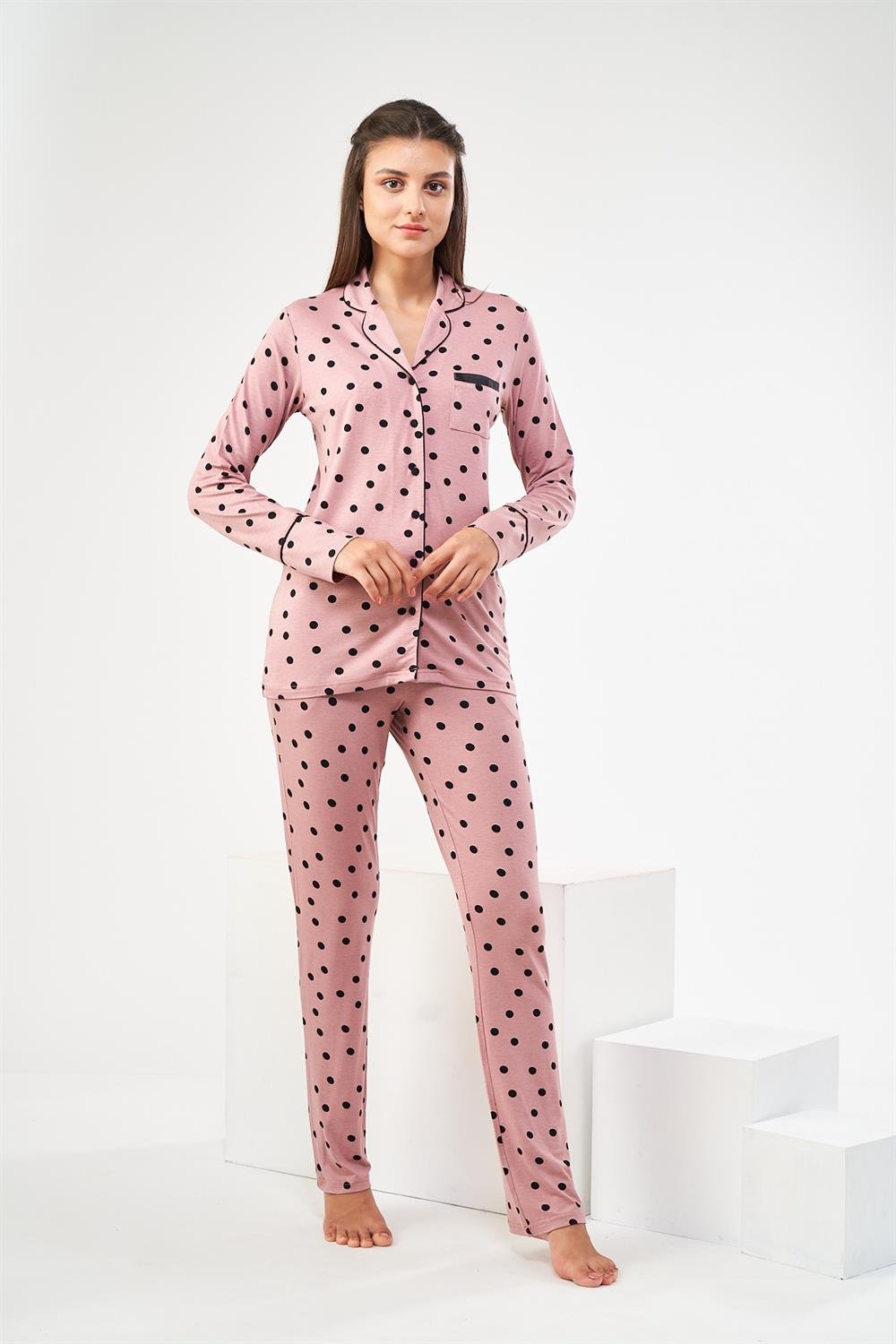 Önden Düğmeli Puantiyeli Pijama Takımı - KADIN