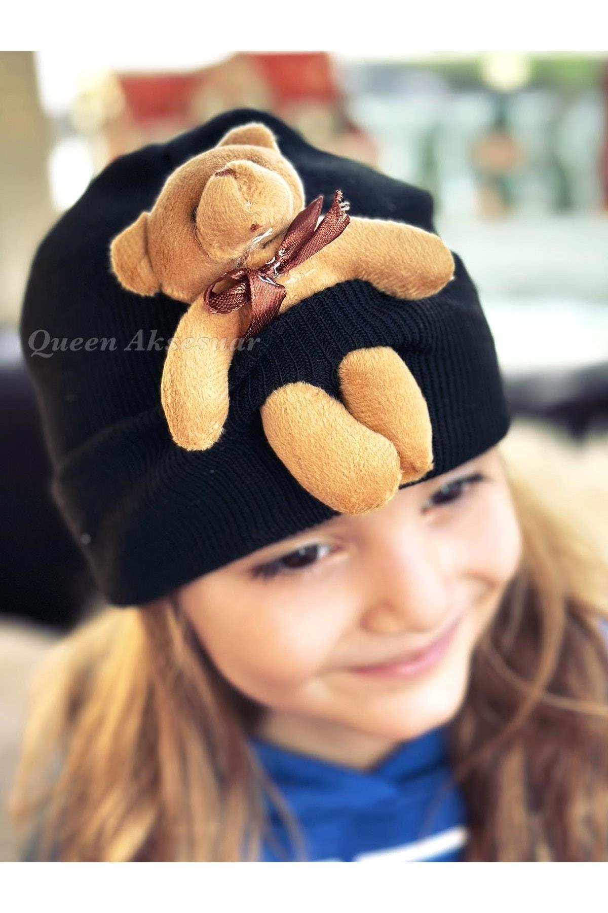 Peluş Ayıcıklı Bere Siyah