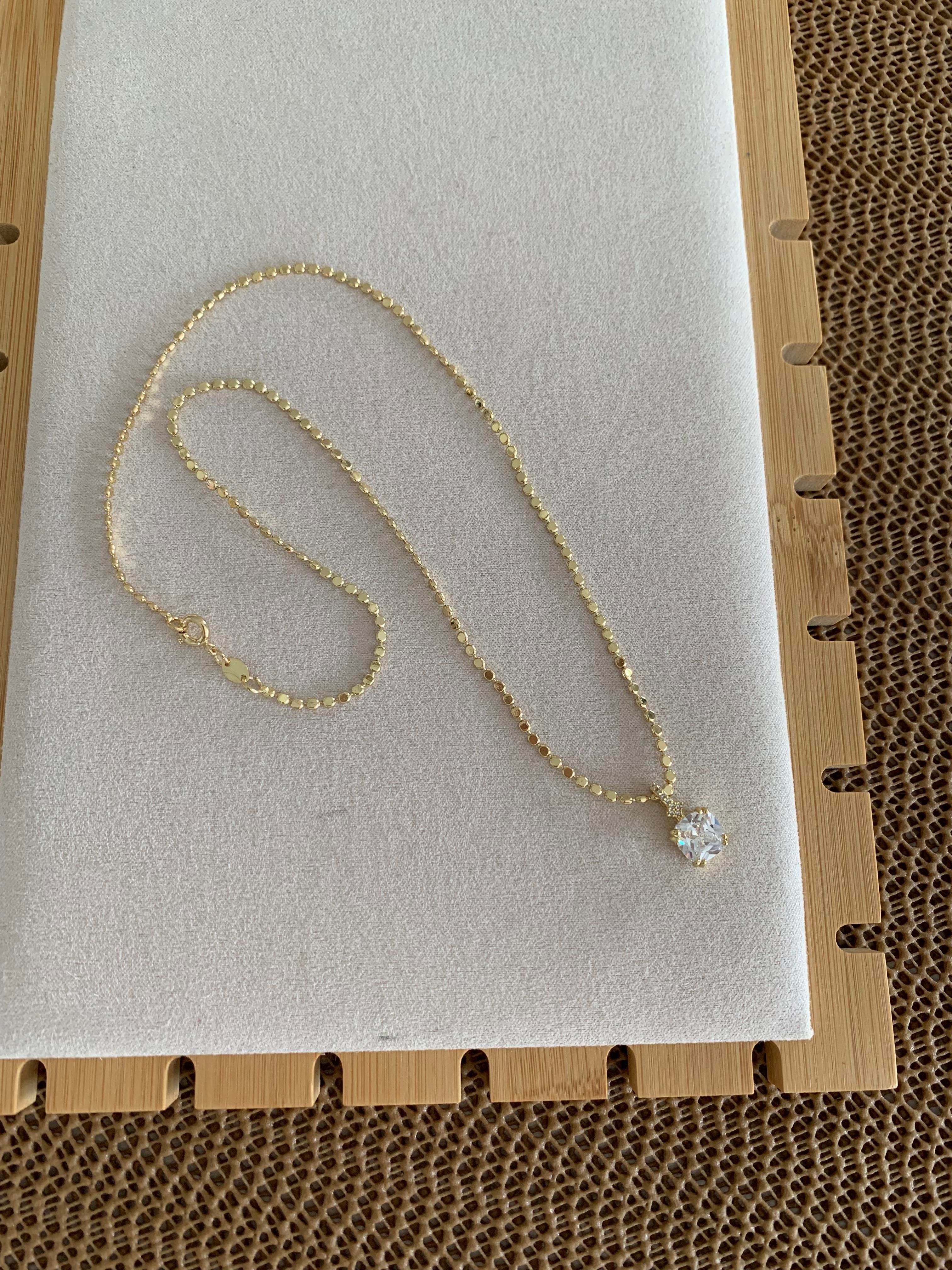 Çelik Gold Ezme Zincir Baget Tek Taşlı Kare Kolye