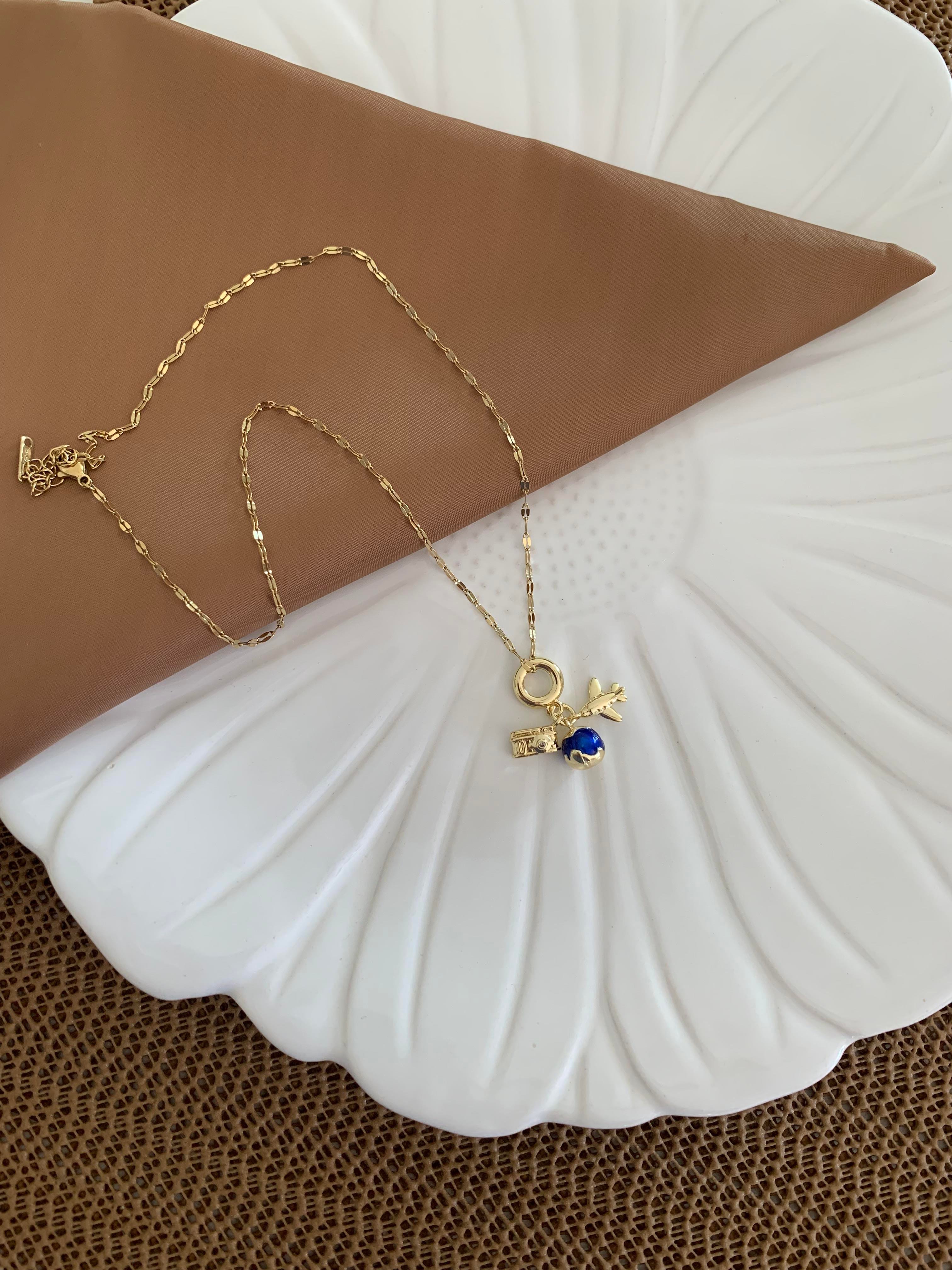 Çelik İnce Zincirli Uçak Dünya Charm Kolye