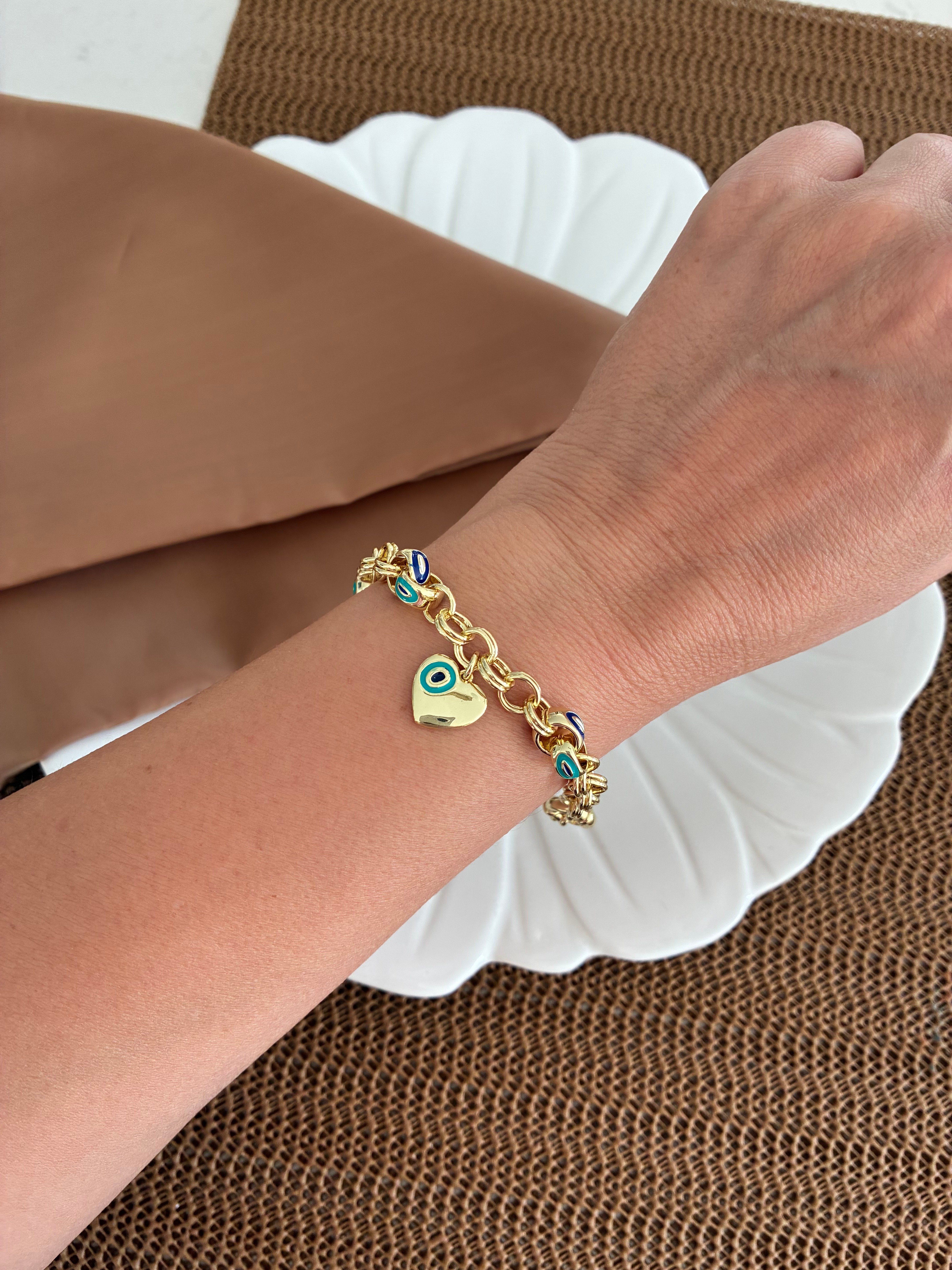 Özel Seri Gold Nazar Kalp Charm Dümen Uçlu Bileklik