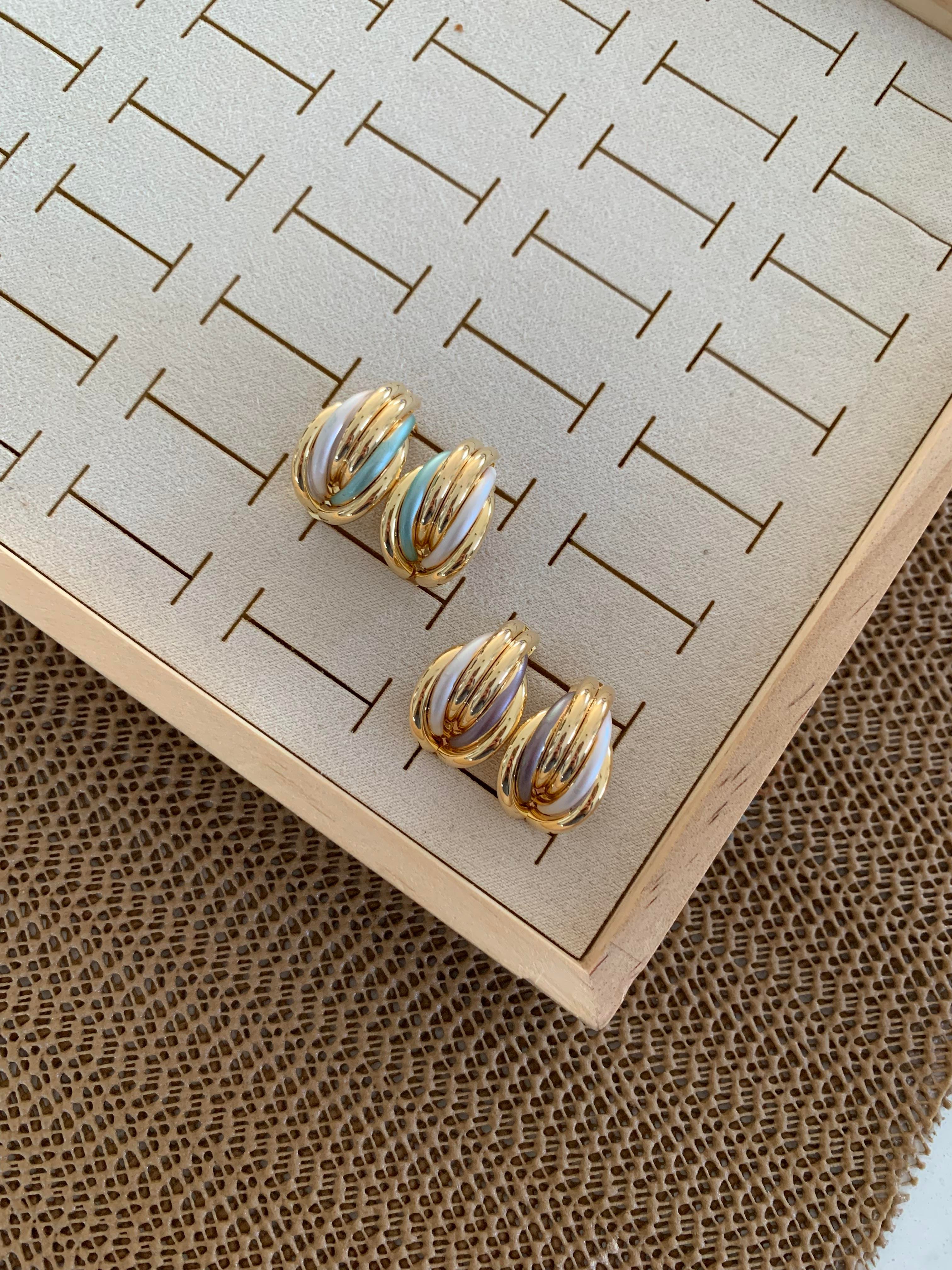 Özel Seri Renkli Vintage Midye Tasarım Küpe