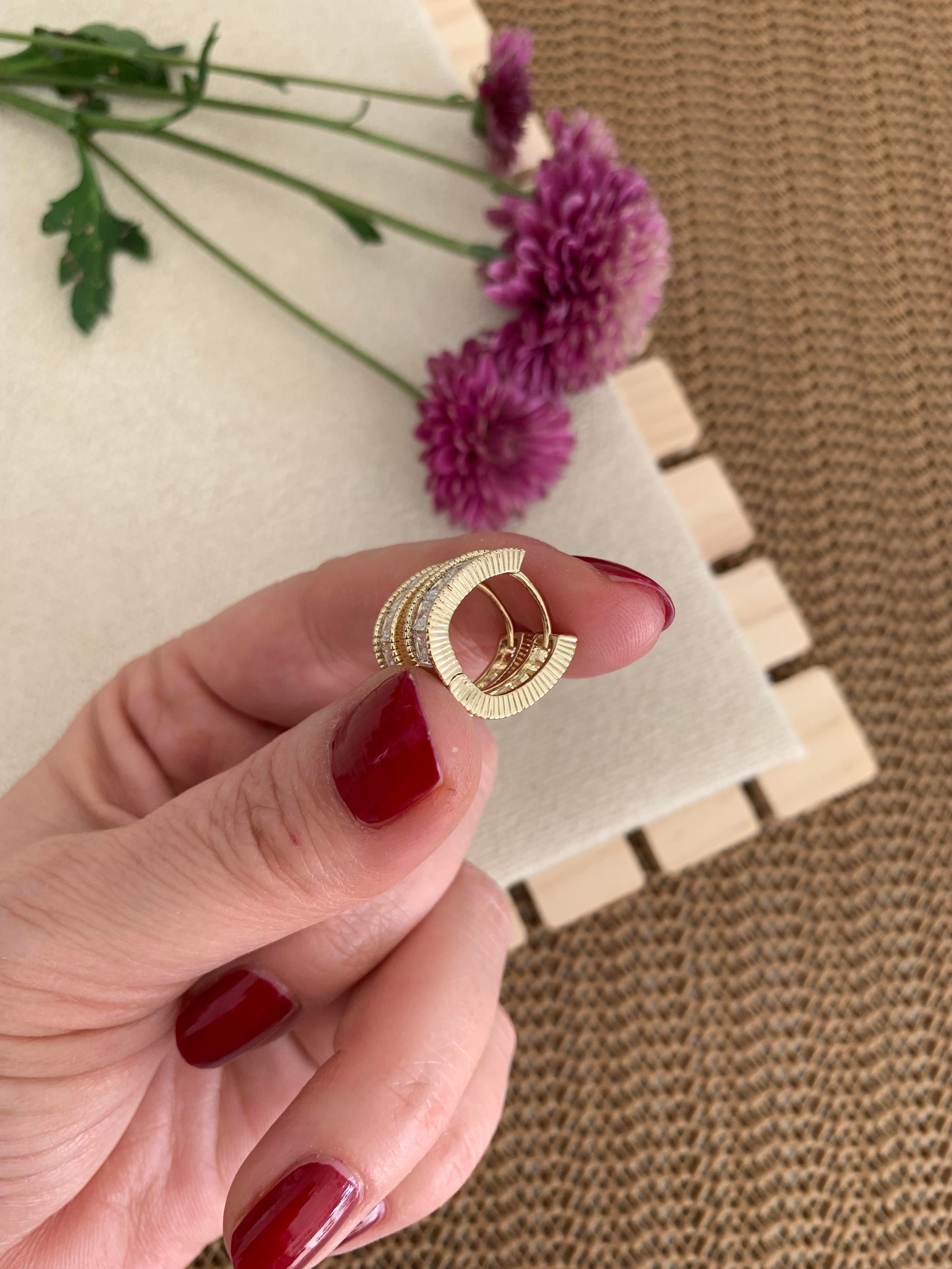 Vip 14k Beş Sıra Baget Taşlı U Küpe
