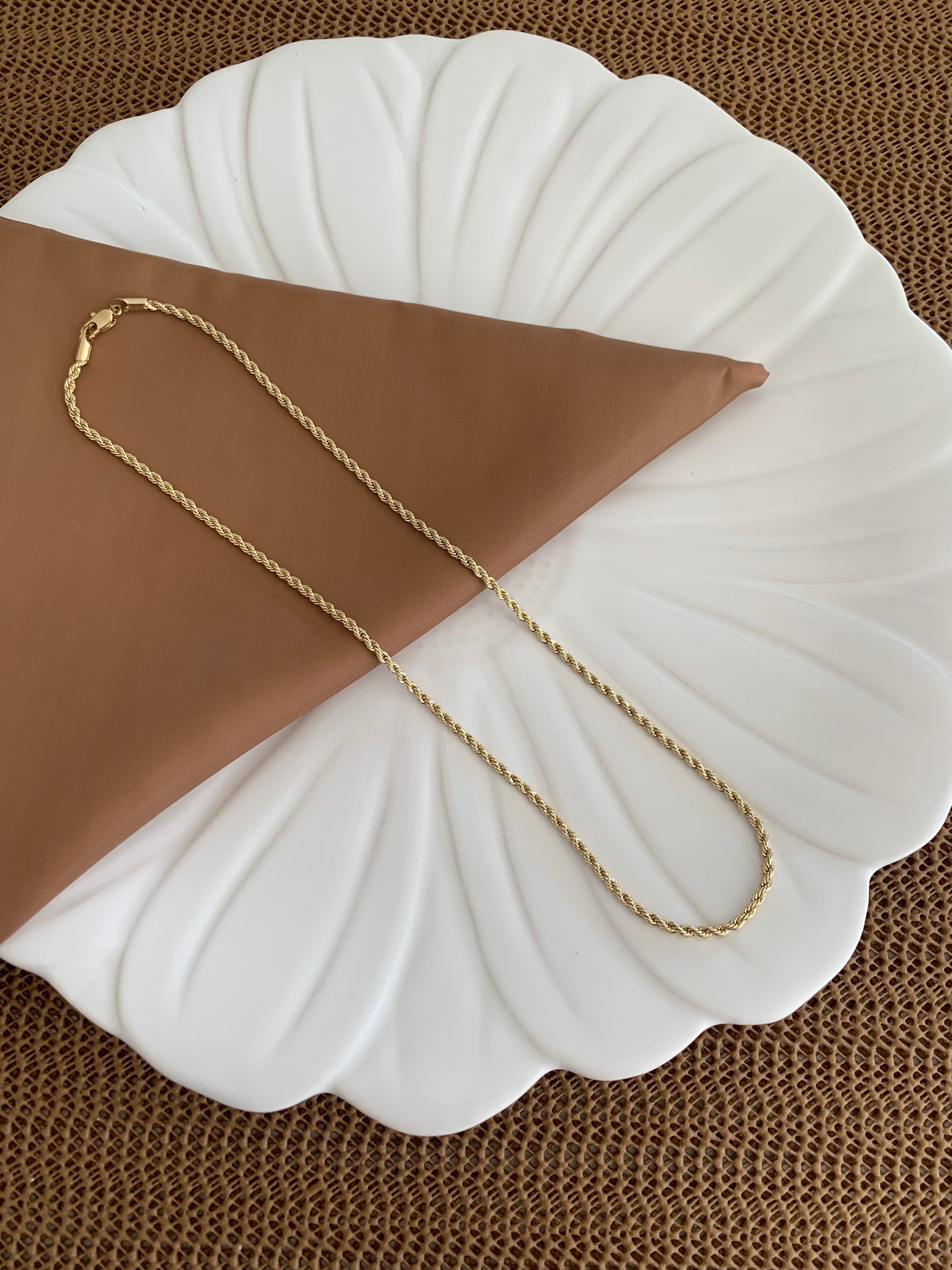 Vip Gold 45 Cm İnce Burgu Zincirli Kolye