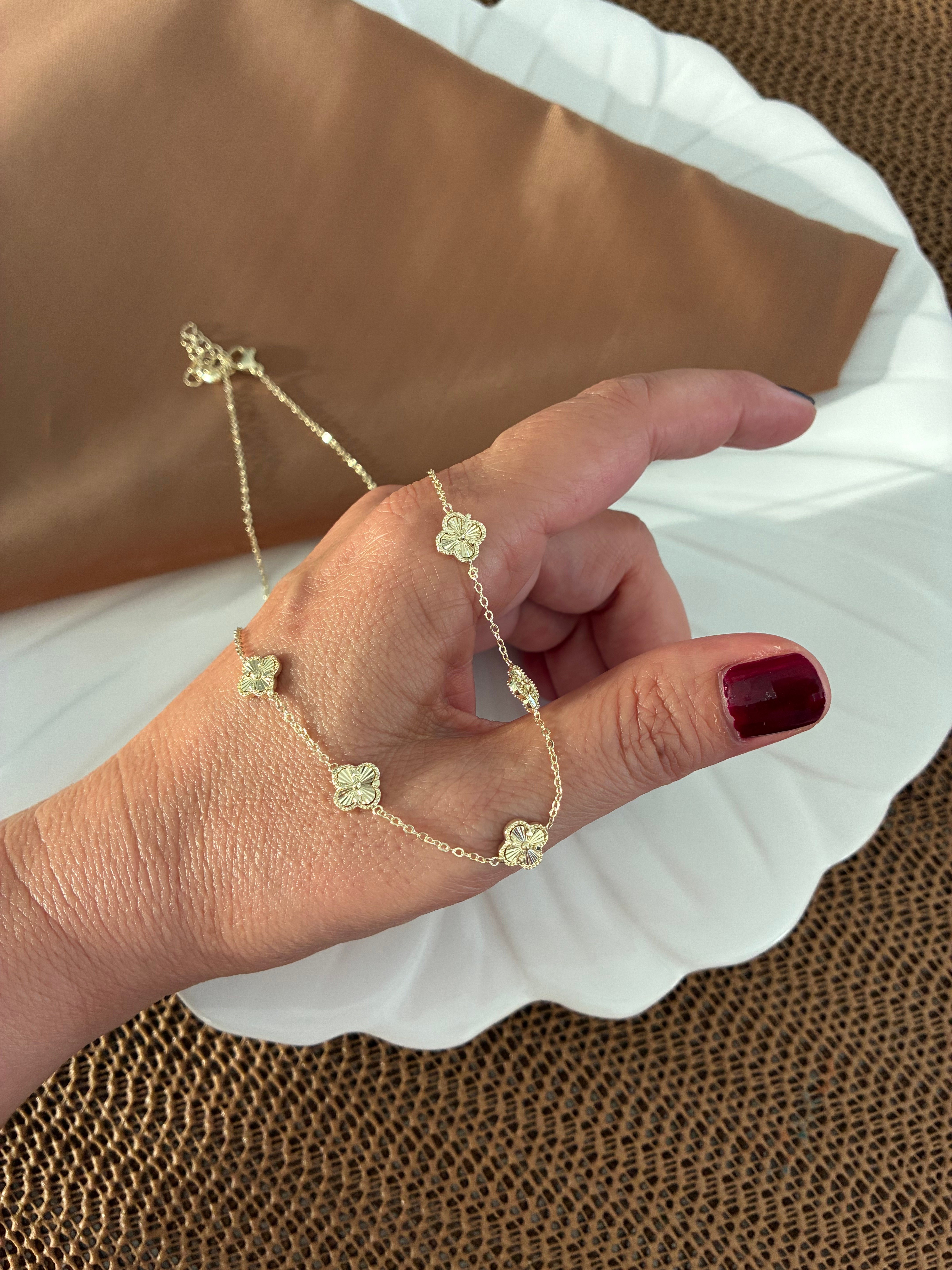 Vip Gold 45 Cm İnce Zincirli Küçük Yonca Sıralı Kolye