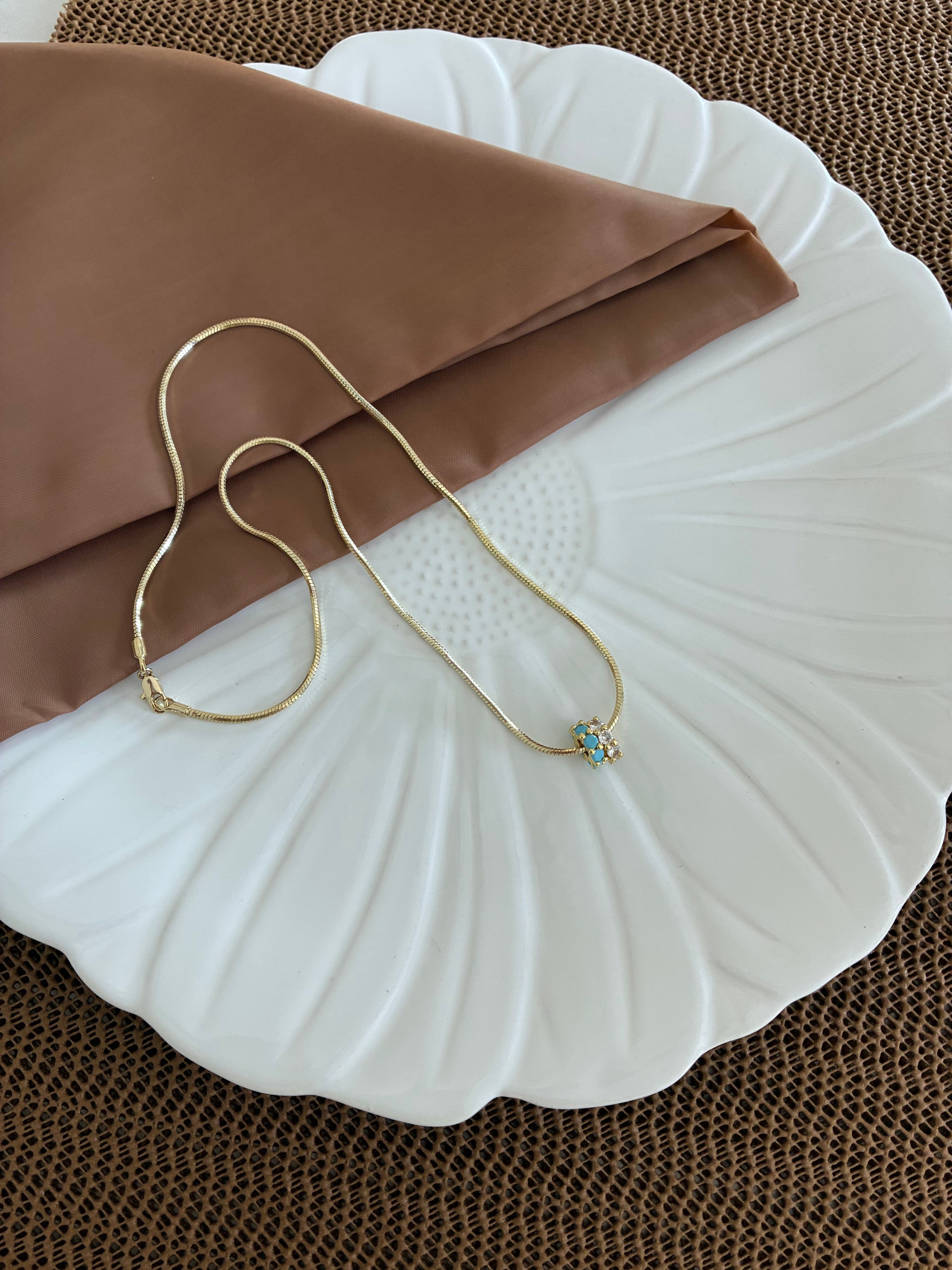 Vip Gold 50 Cm İtalyan Zincir Baget Taşlı Turkuaz Beyaz Daire Kolye