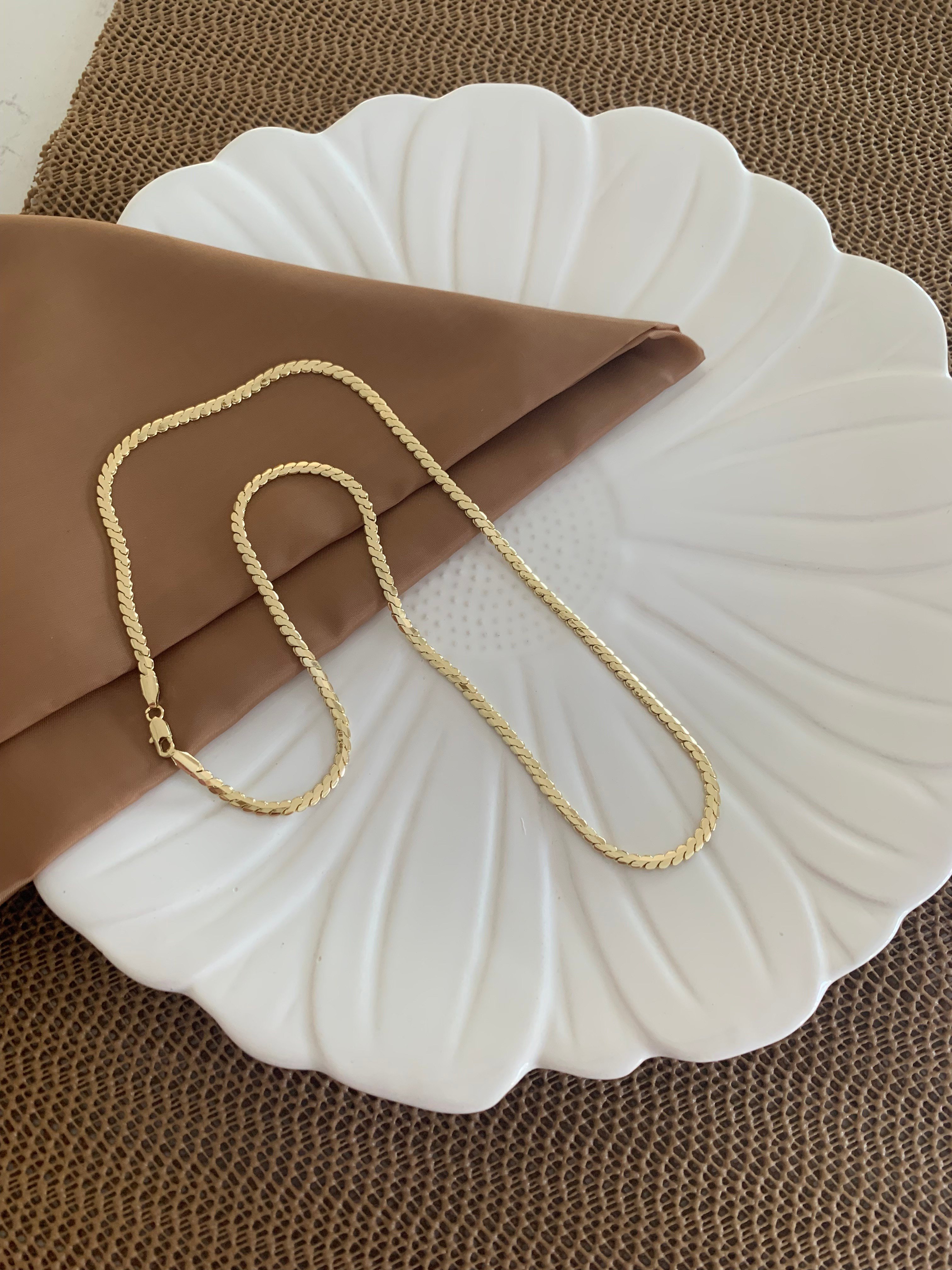 Vip Gold 60 Cm  Pırıltılı S Zincirli Kolye