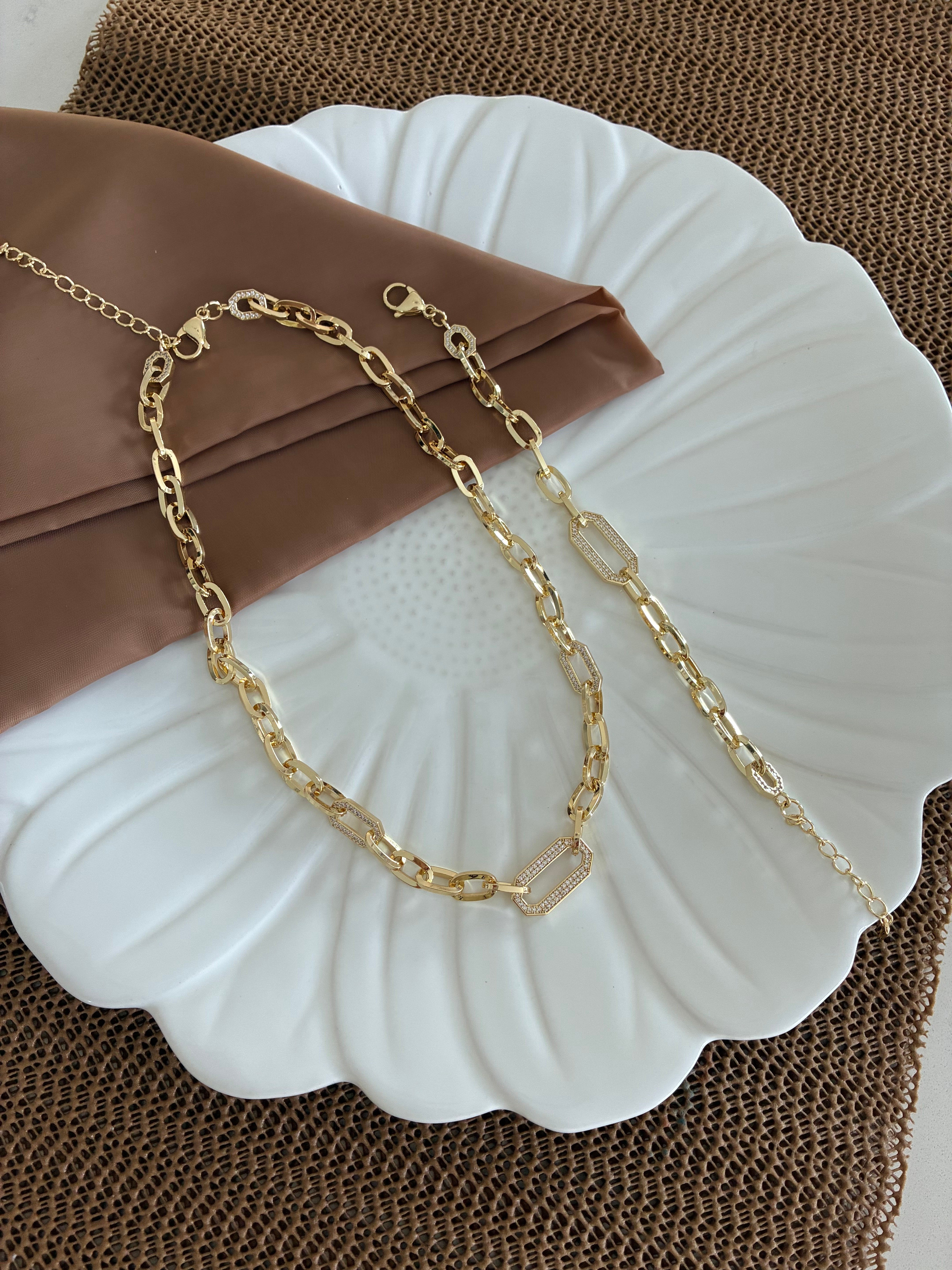 Vip Gold Ataç Zincirli Zirkon Taşlı Altıgen Tasarım Kolye Bileklik Set 