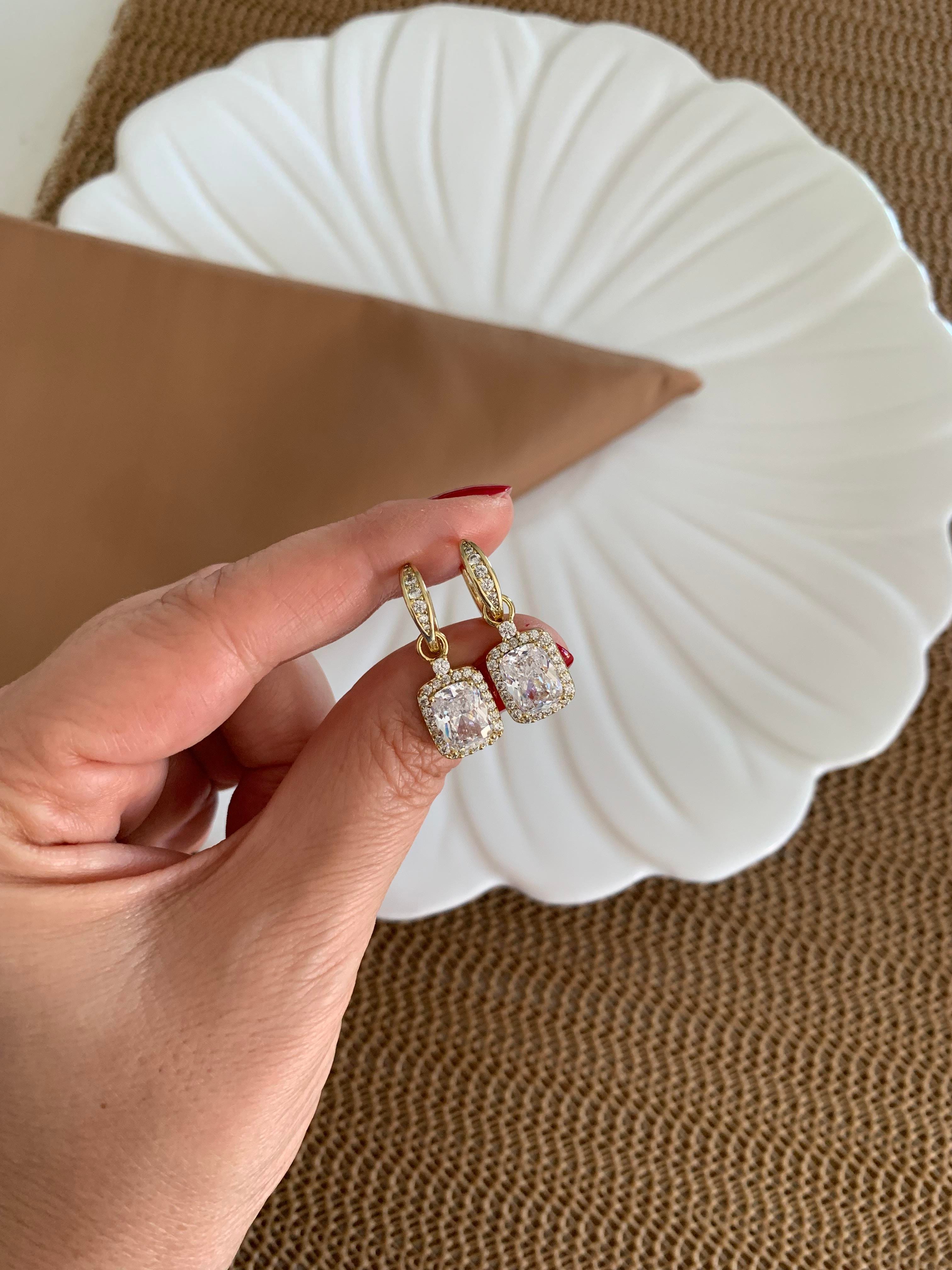 Vip Gold Baget Kare Tek Taş Sallantılı Halka Küpe