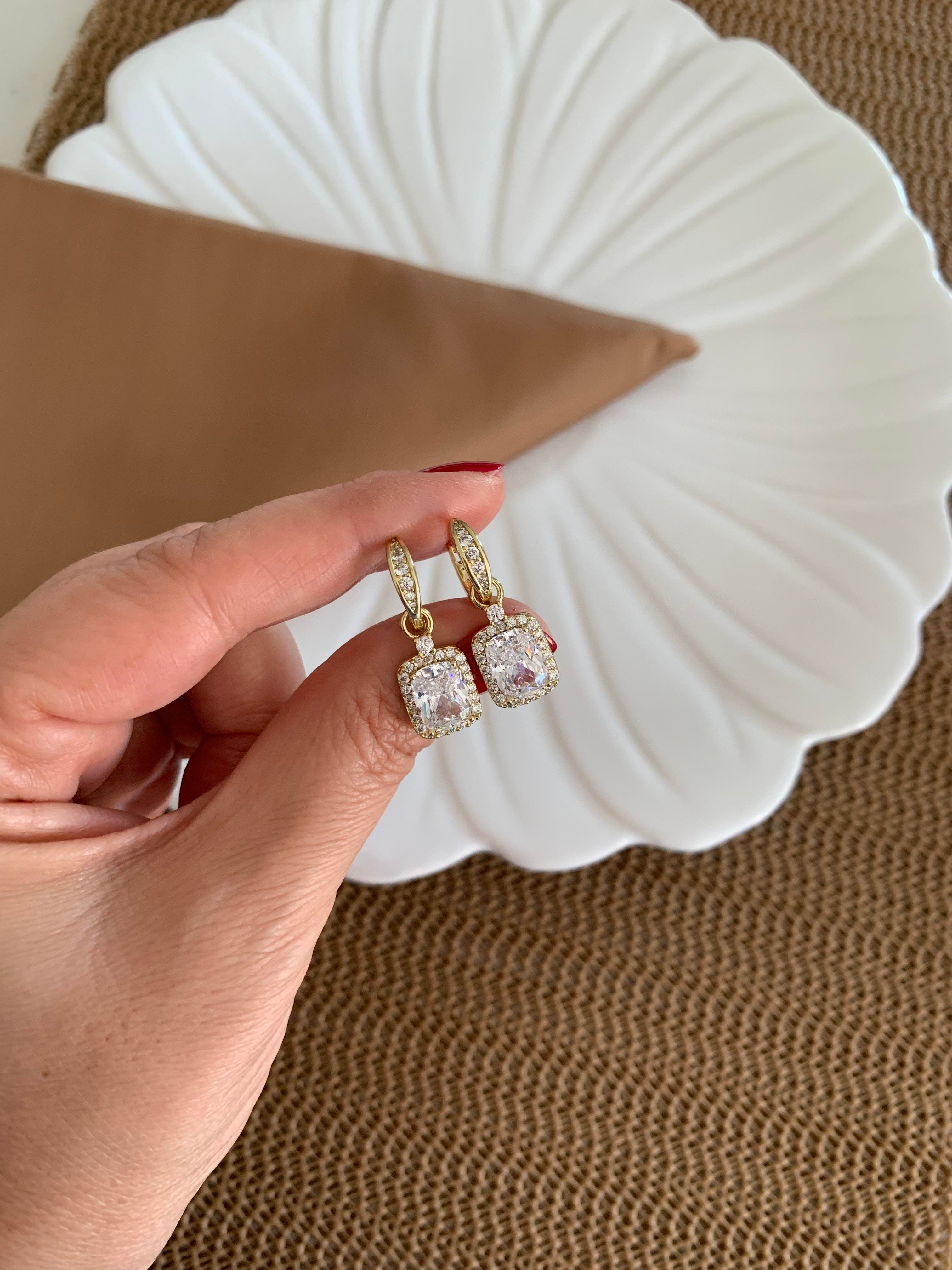 Vip Gold Baget Kare Tek Taş Sallantılı Halka Küpe