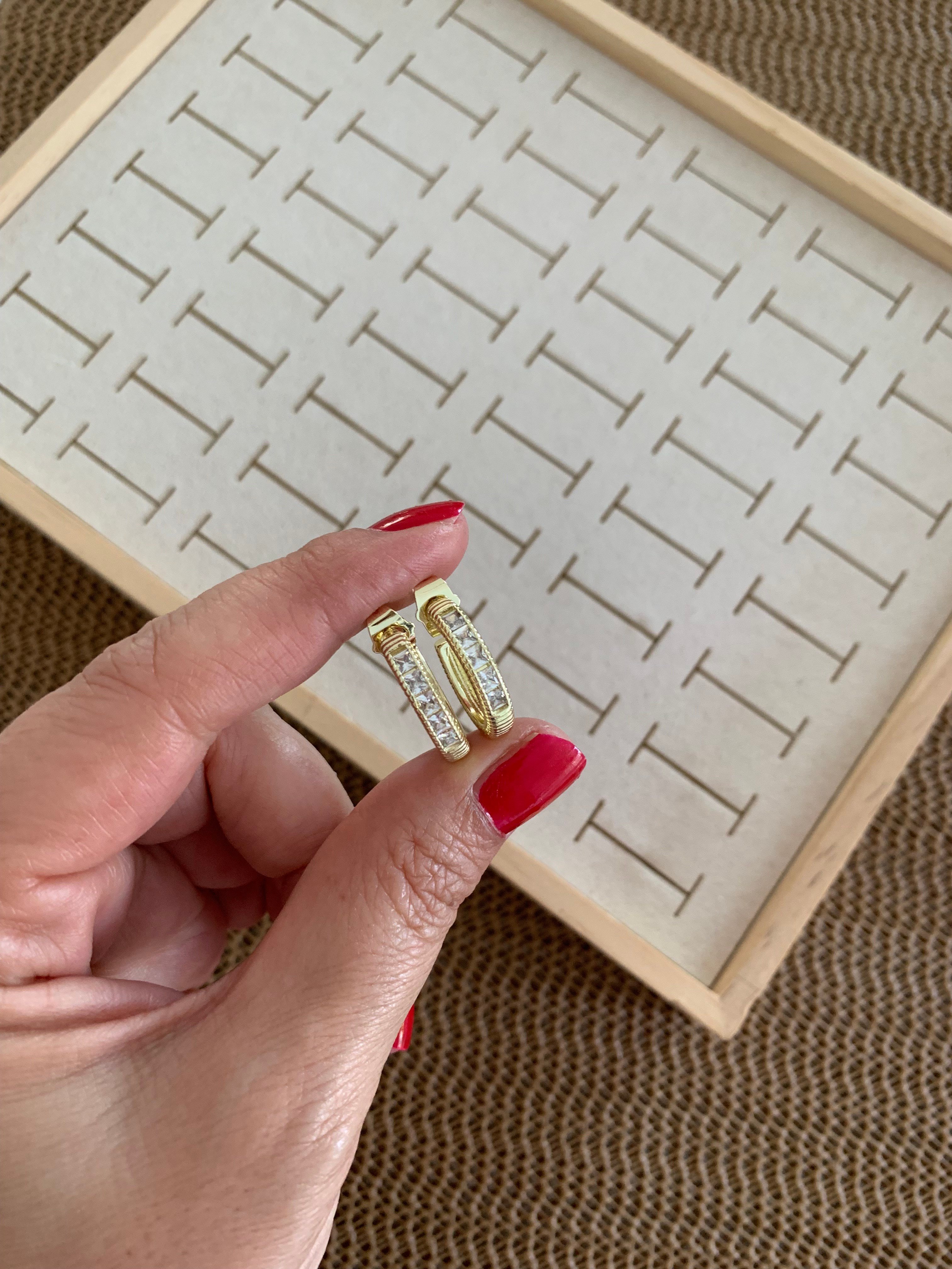 Vip Gold Baget Taşlı Ay Küpe