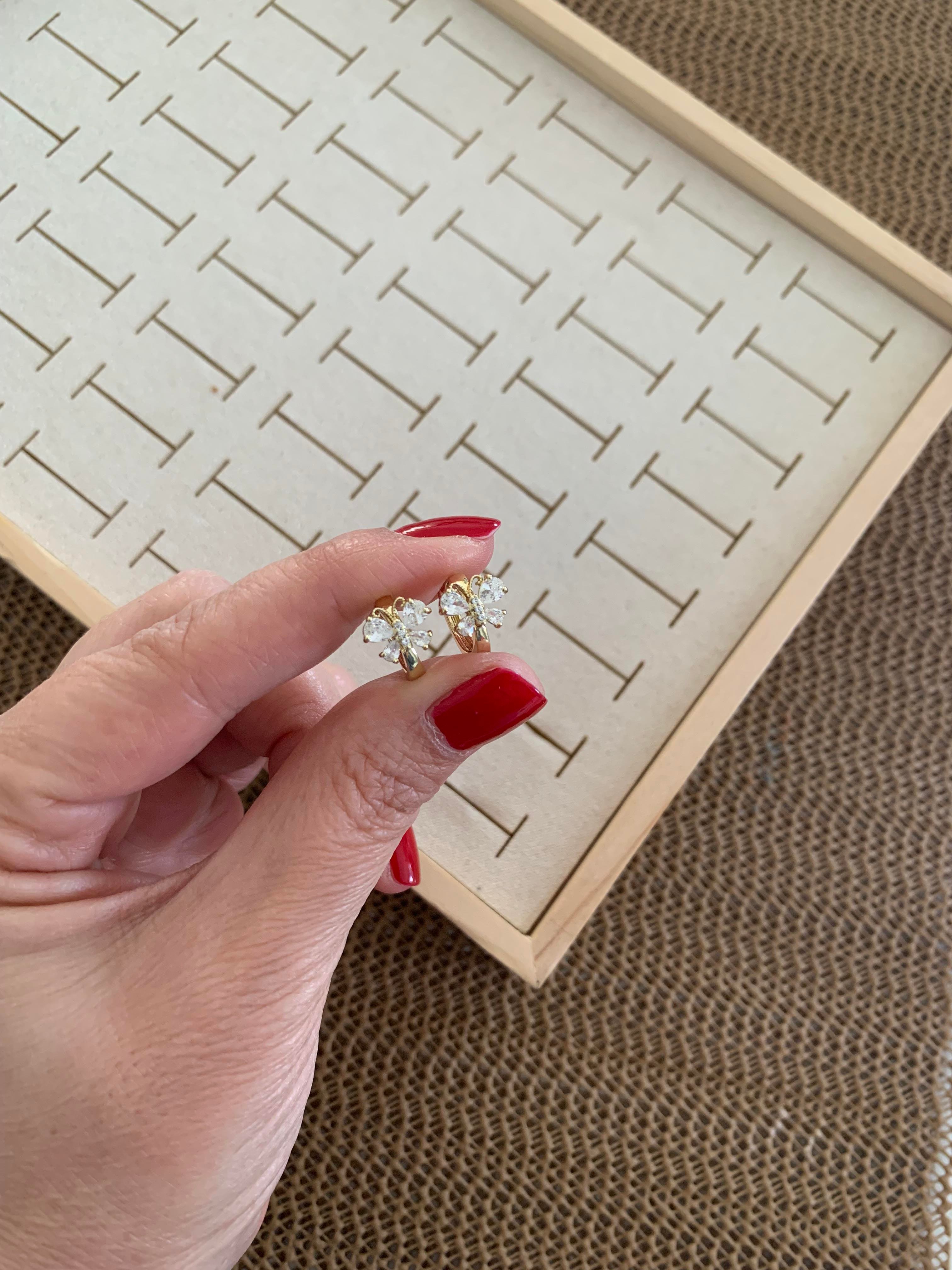 Vip Gold Baget Taşlı Fiyonk Küçük Halka Küpe