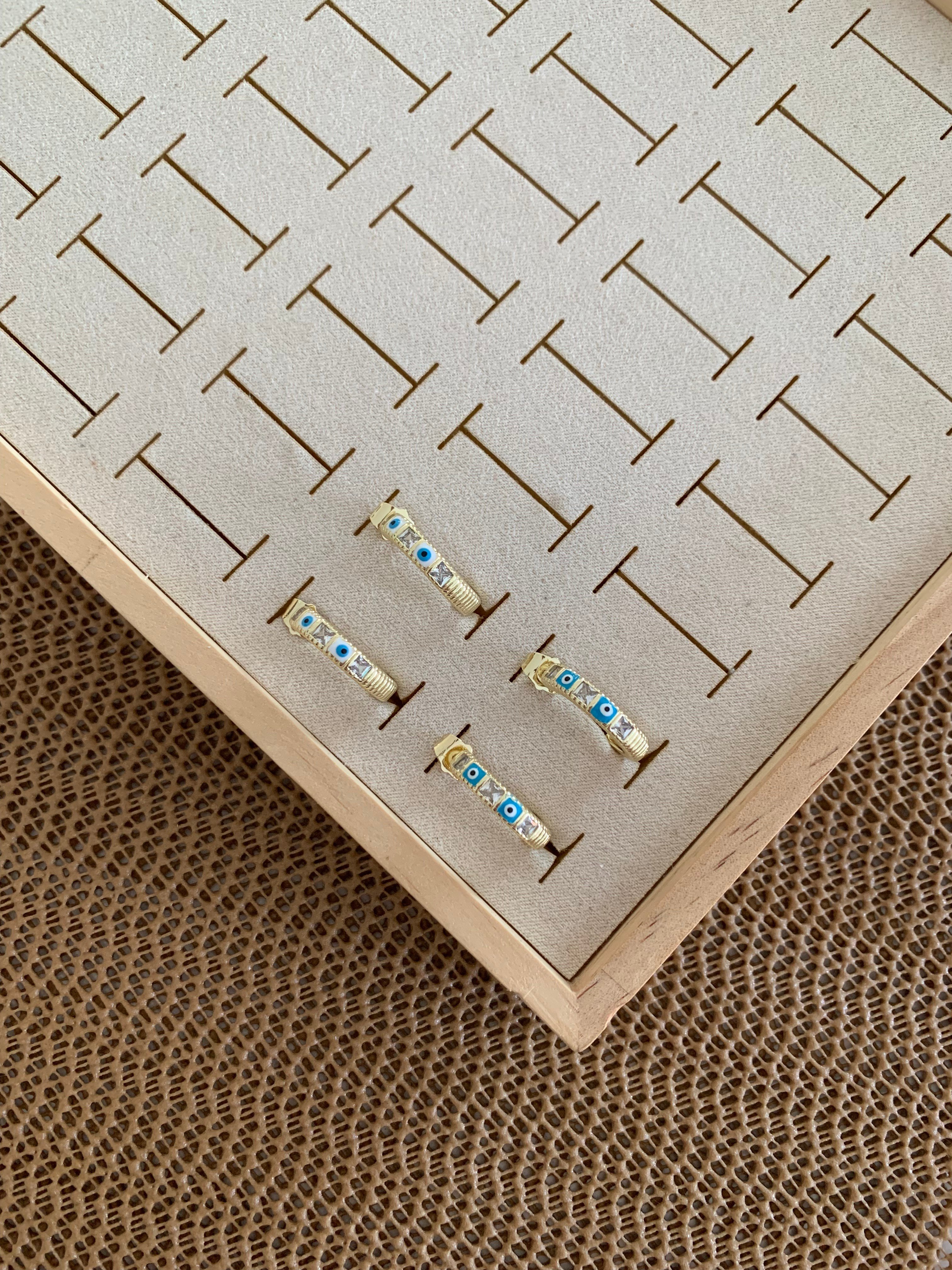 Vip Gold Baget Taşlı Nazar Ay Küpe