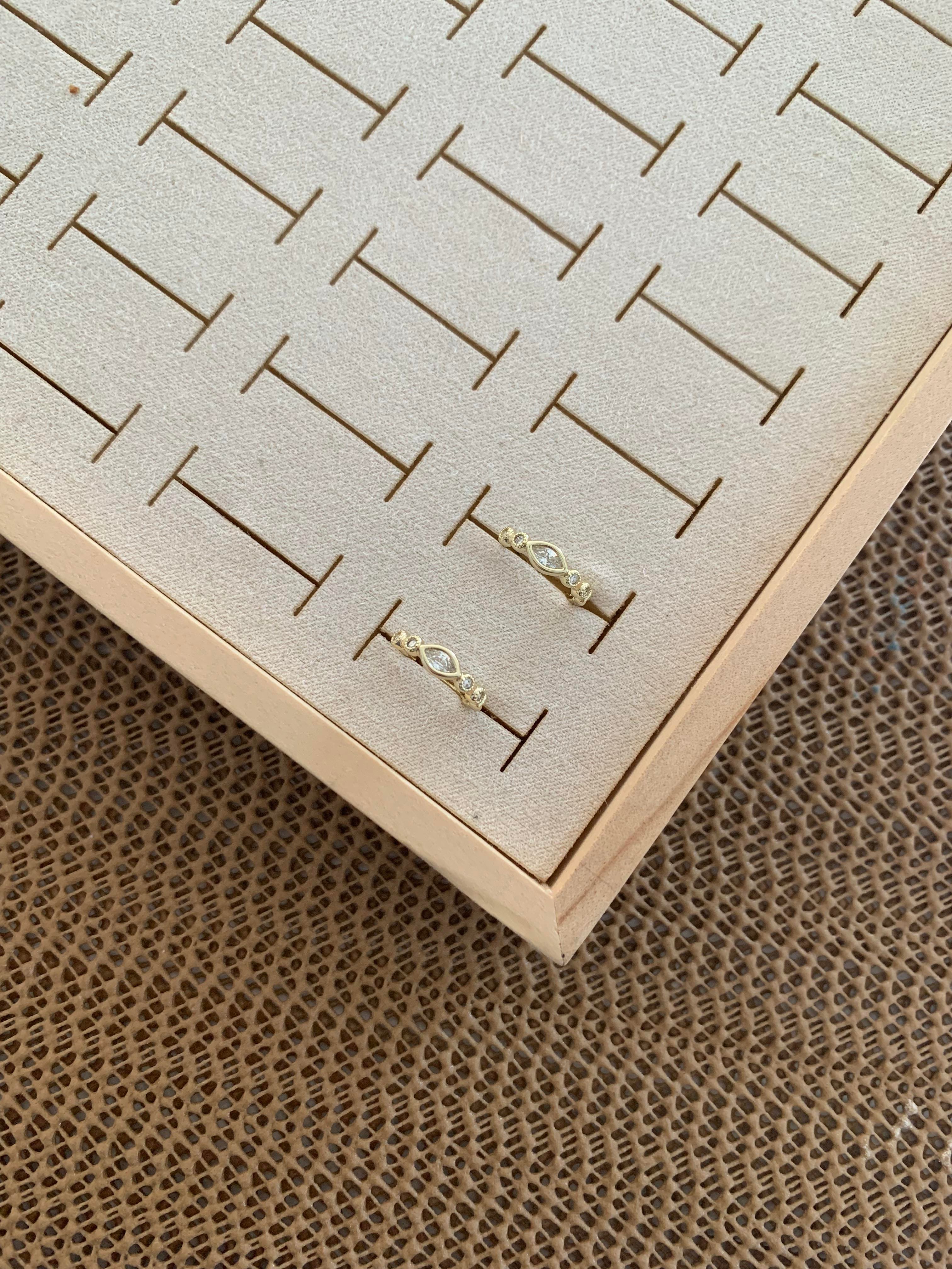 Vip Gold Baget Tek Taşlı Damla Halka Küpe