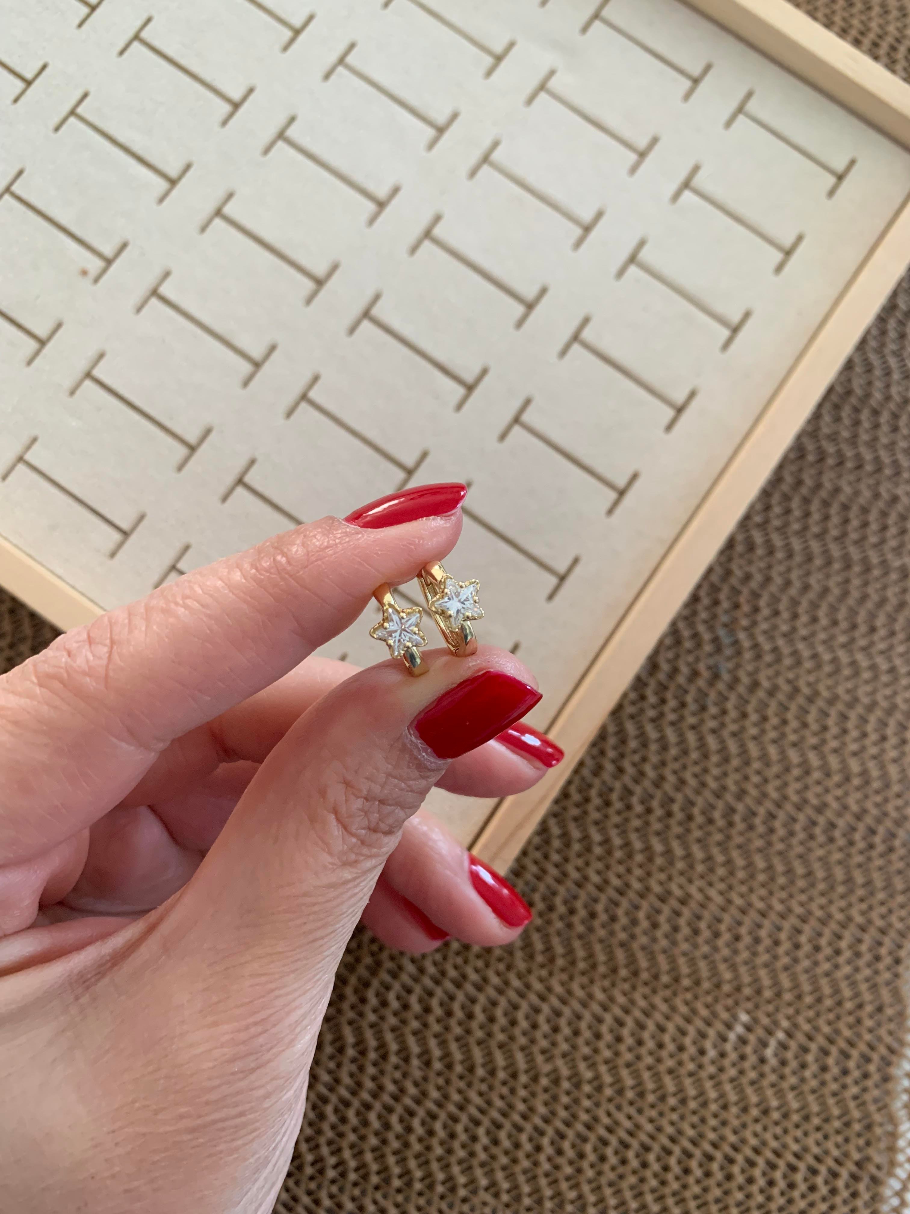 Vip Gold Baget Tek Taşlı Yıldız Halka Küpe