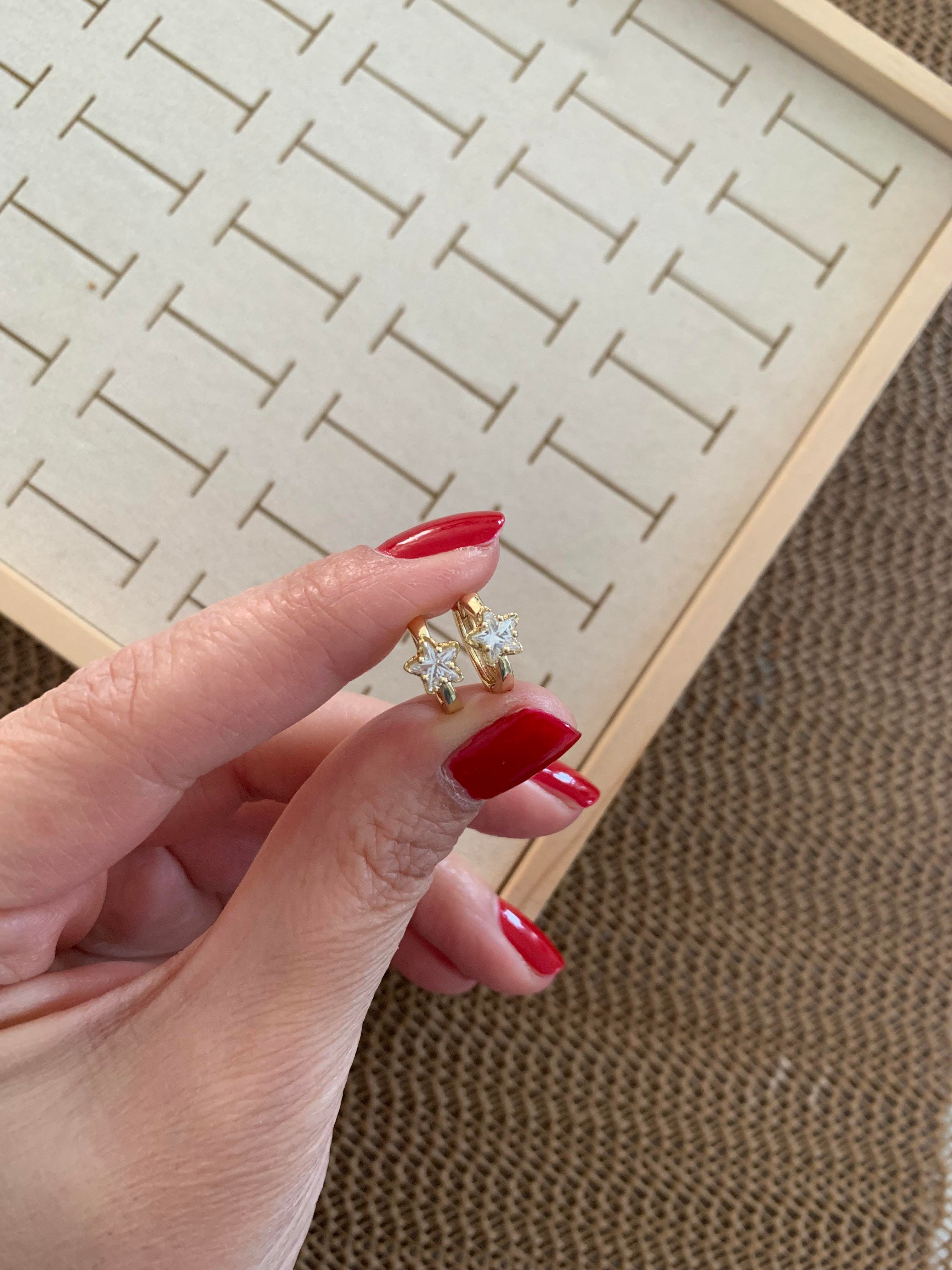 Vip Gold Baget Tek Taşlı Yıldız Halka Küpe