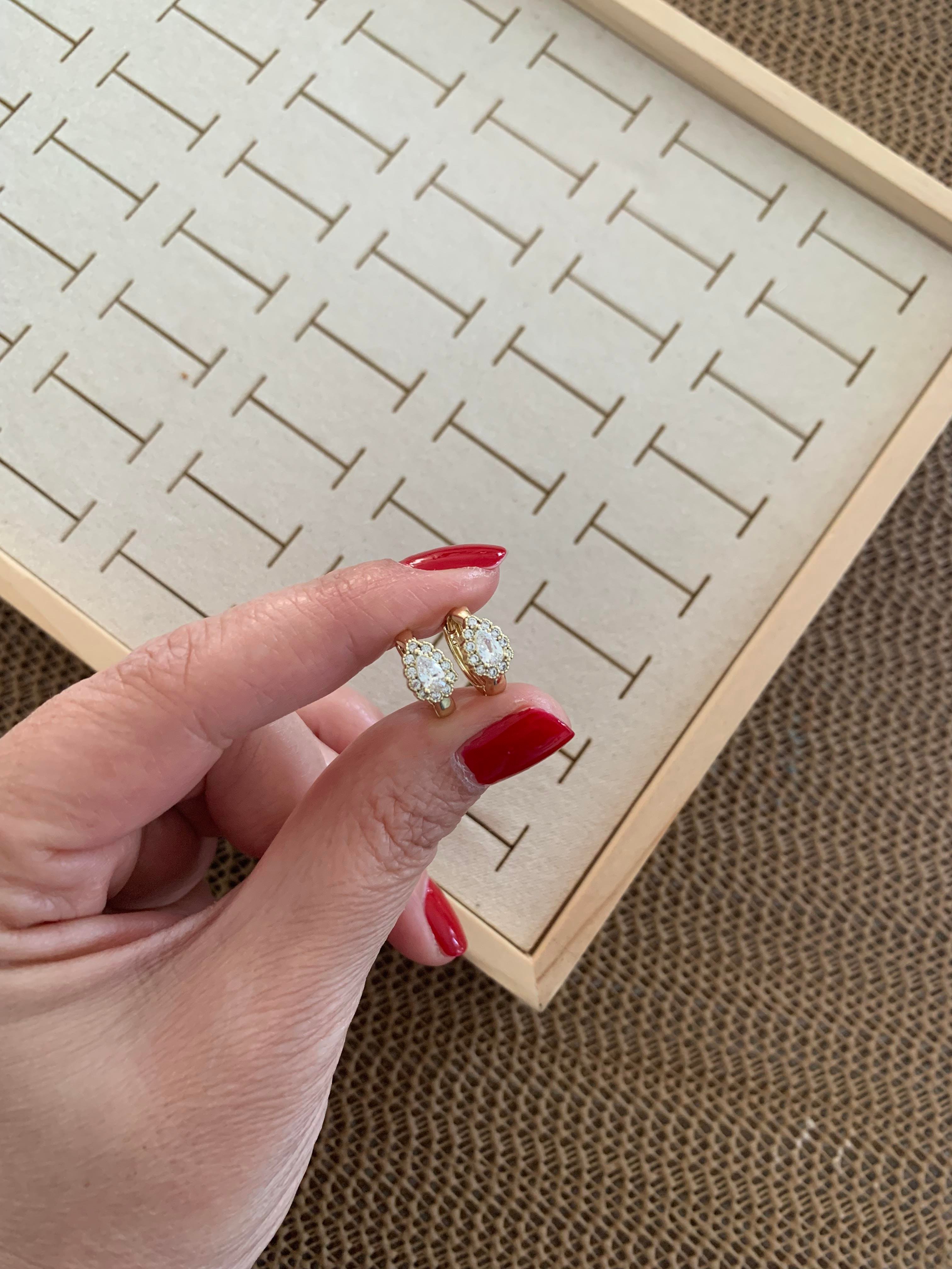 Vip Gold Damla Tek Taşlı Küçük Halka Küpe
